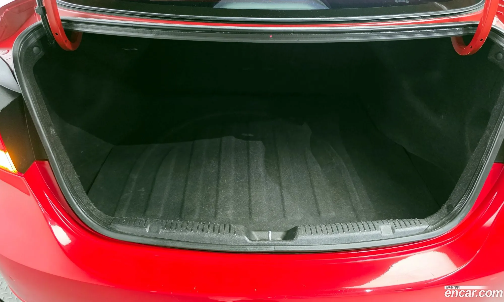 Hyundai Elantra 2014 — 28