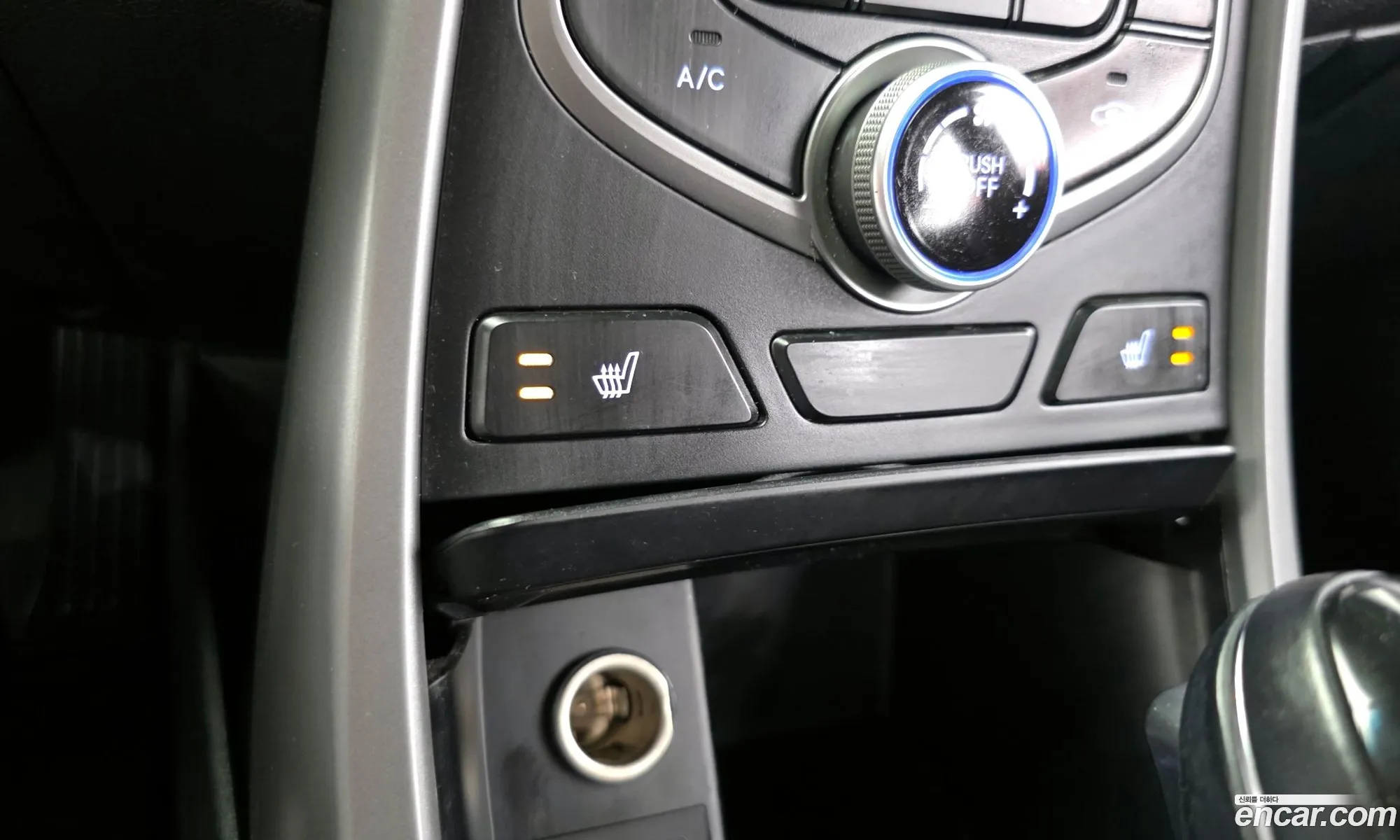 Hyundai Elantra 2014 — 26