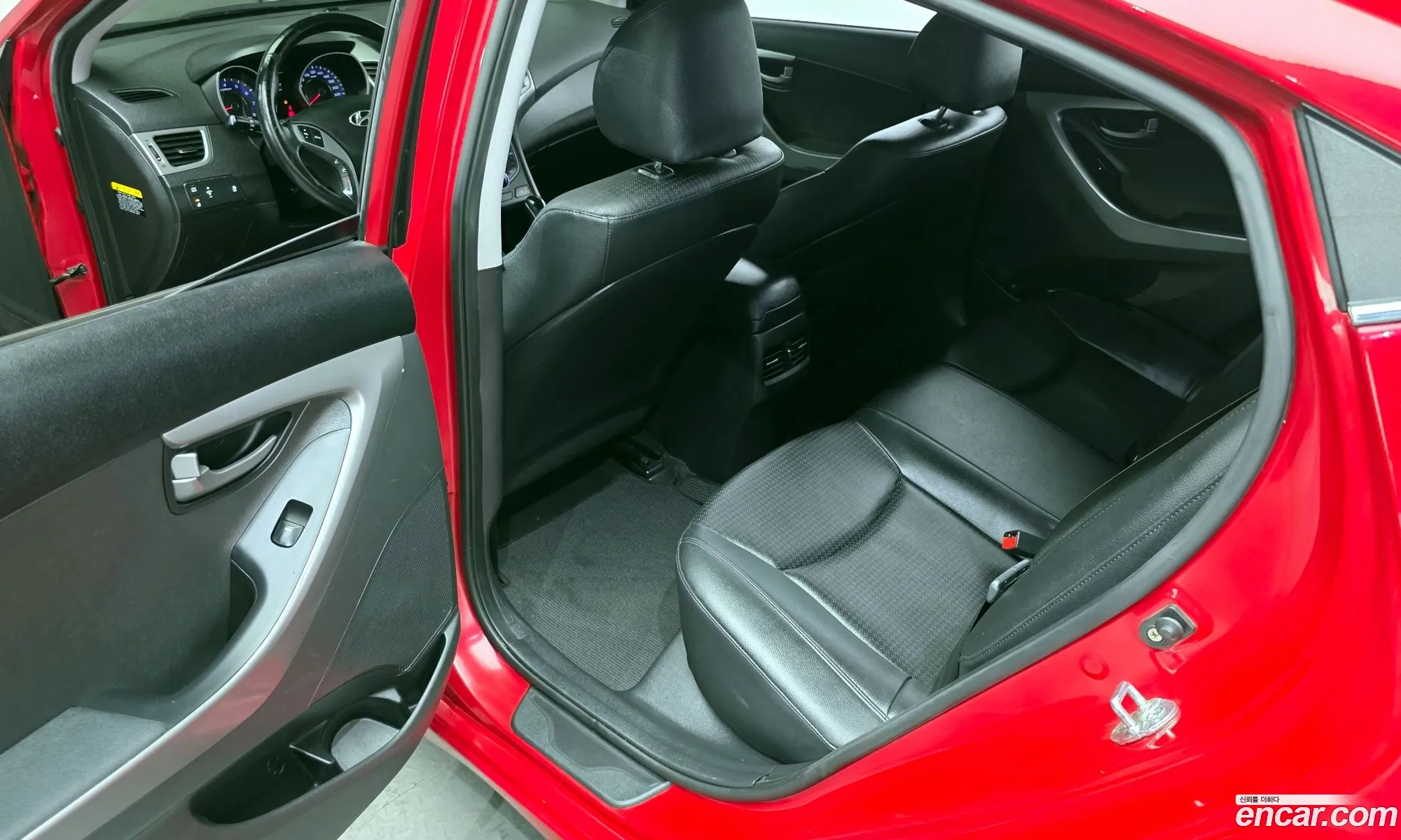 Hyundai Elantra 2014 — 15