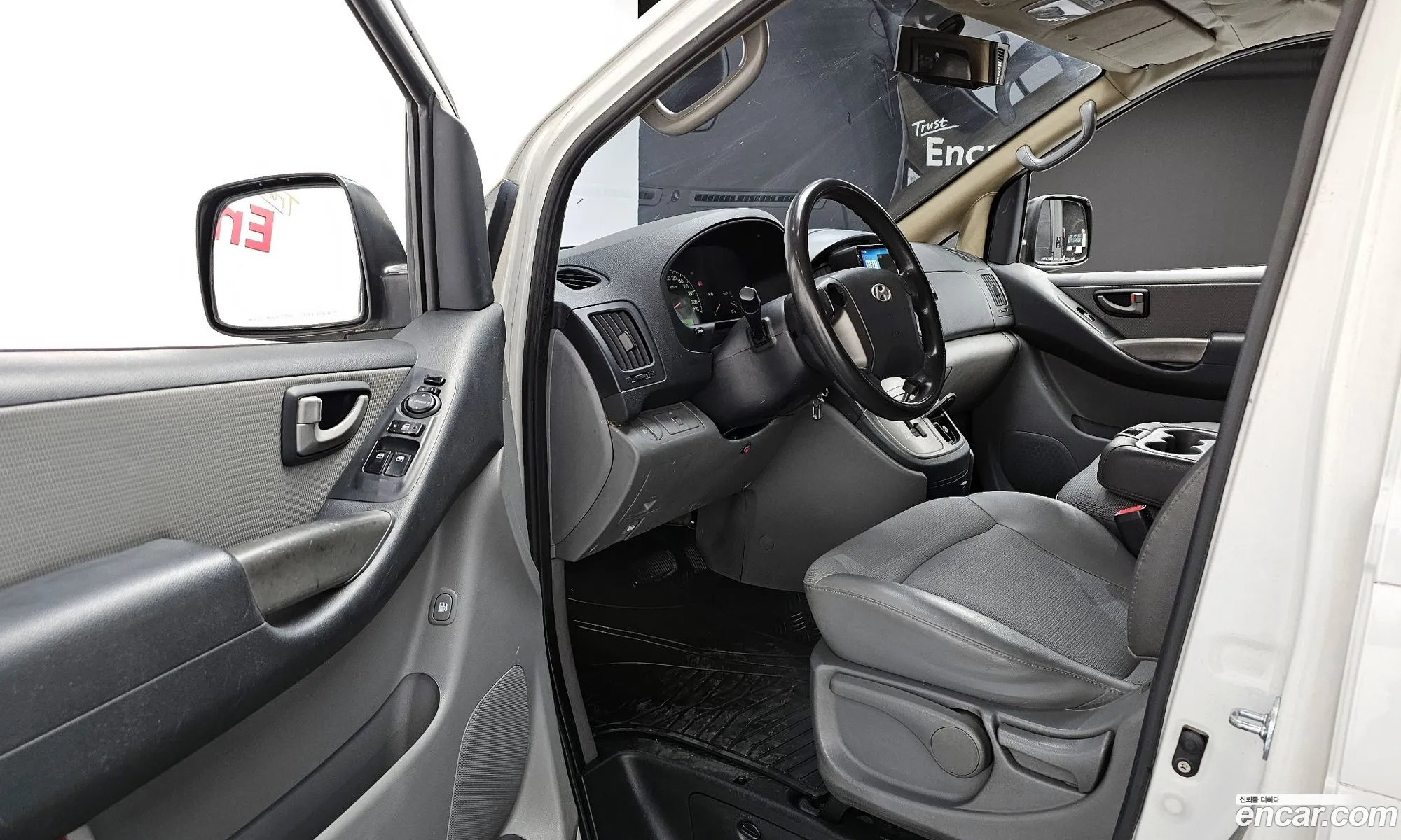 Hyundai Grand Starex 2010 — 8
