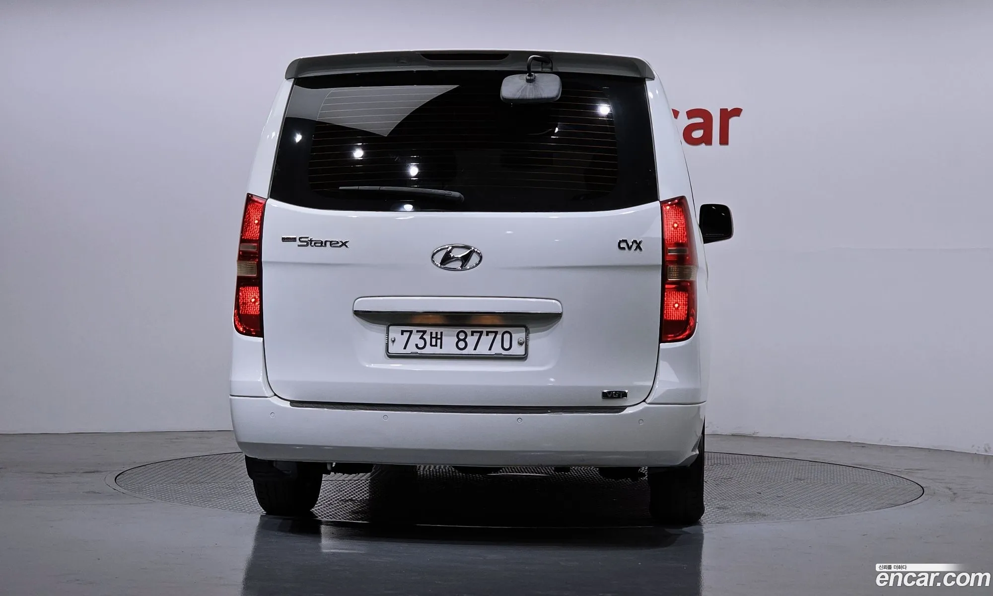 Hyundai Grand Starex 2010 — 2