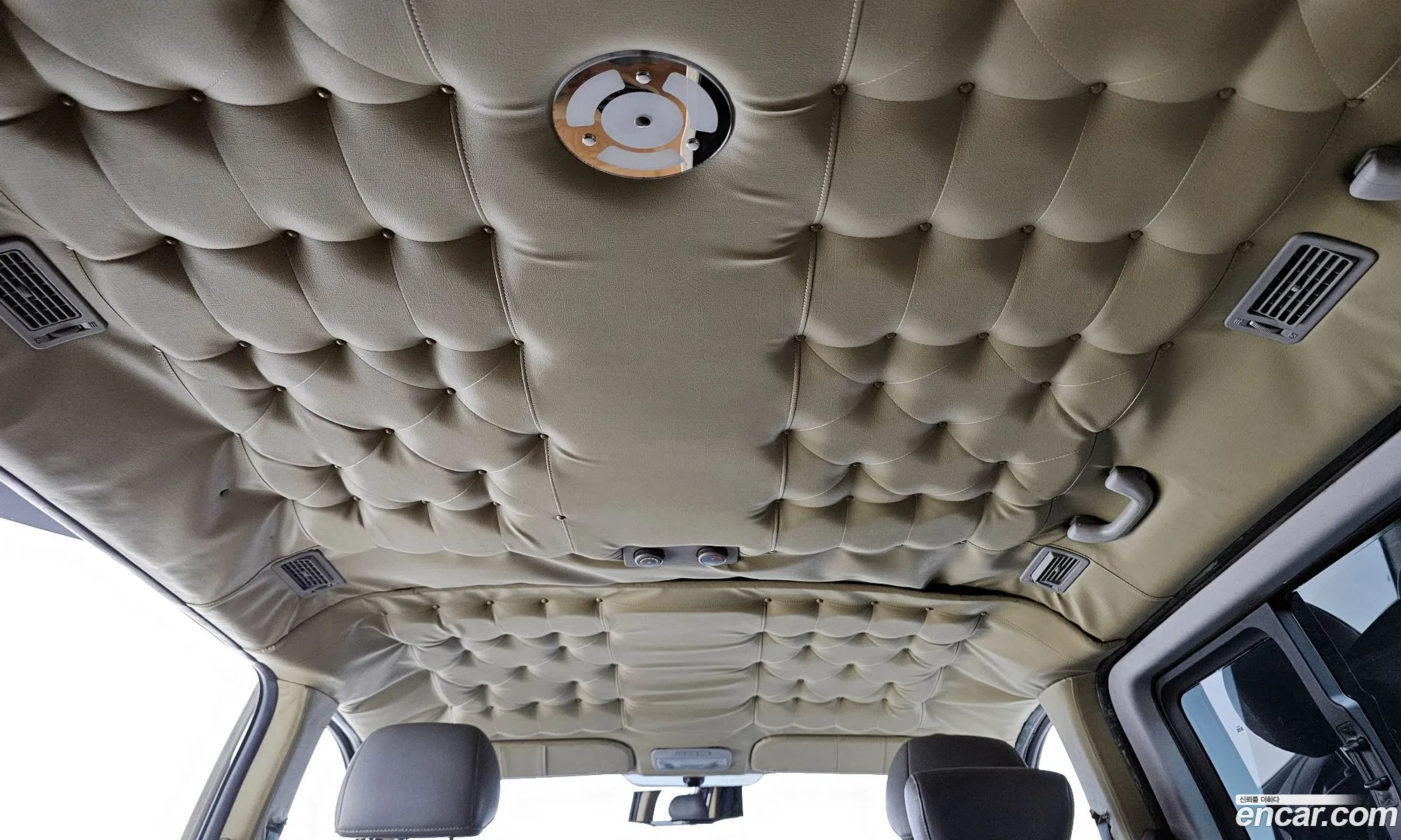 Hyundai Grand Starex 2010 — 11