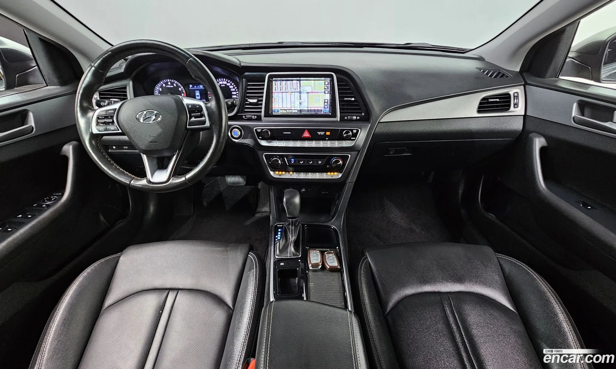 Hyundai Sonata New Rise 2019 — 16