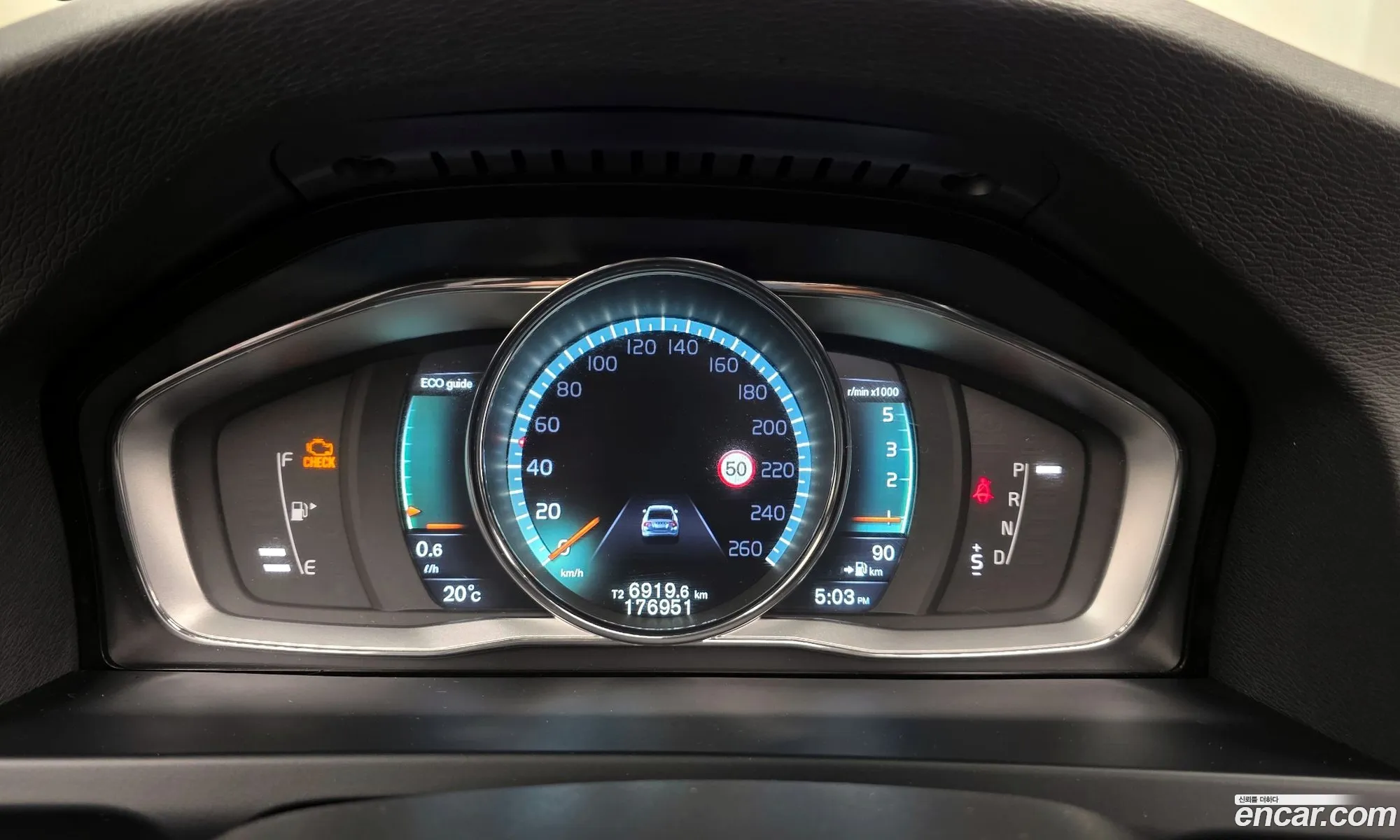 Volvo S60 2015 YV1FSA8BDG2398556 — 5