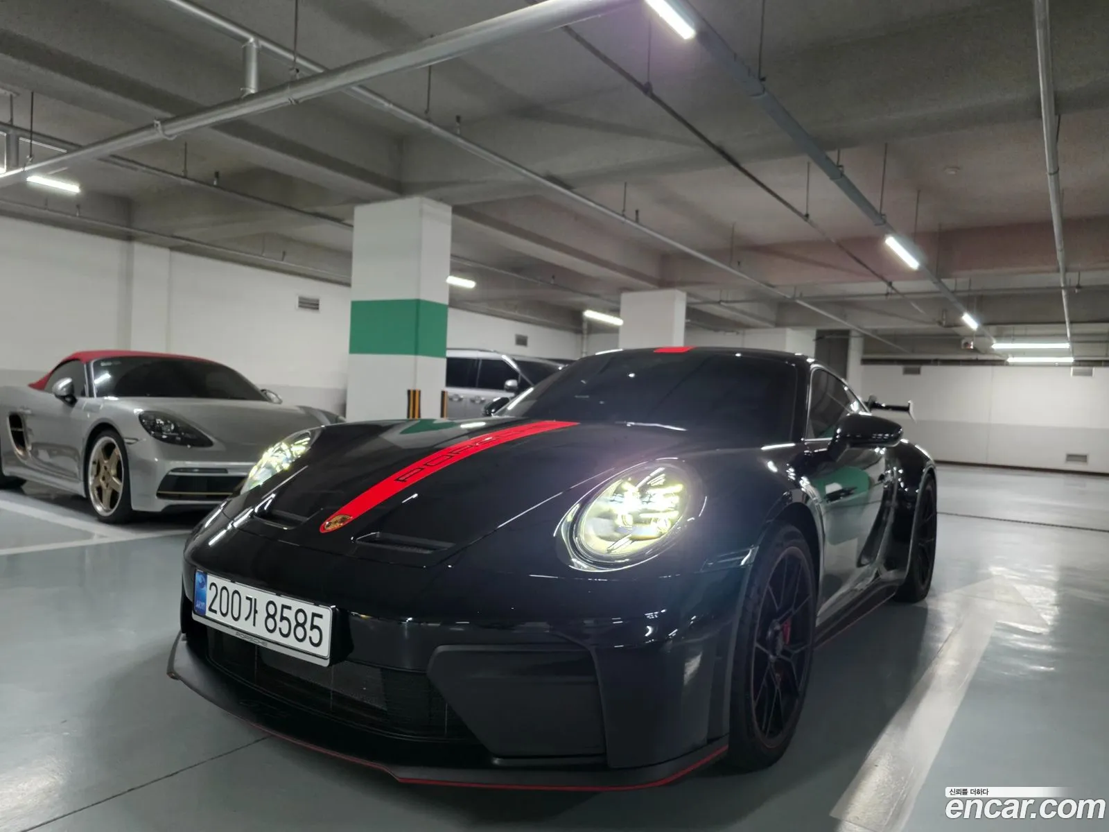 Porsche 911 2026 — 17