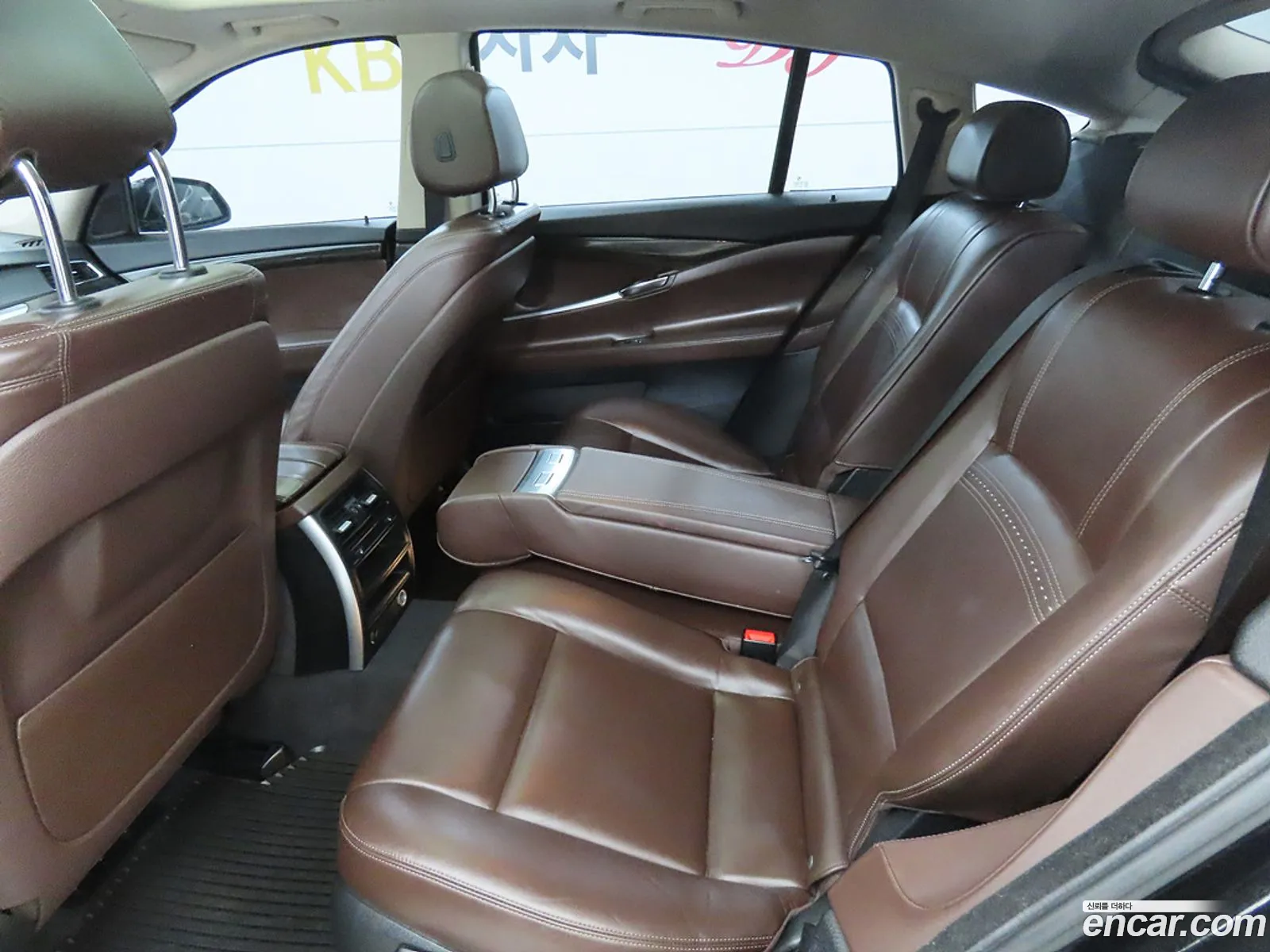 BMW 5 Series GT 2015 — 11