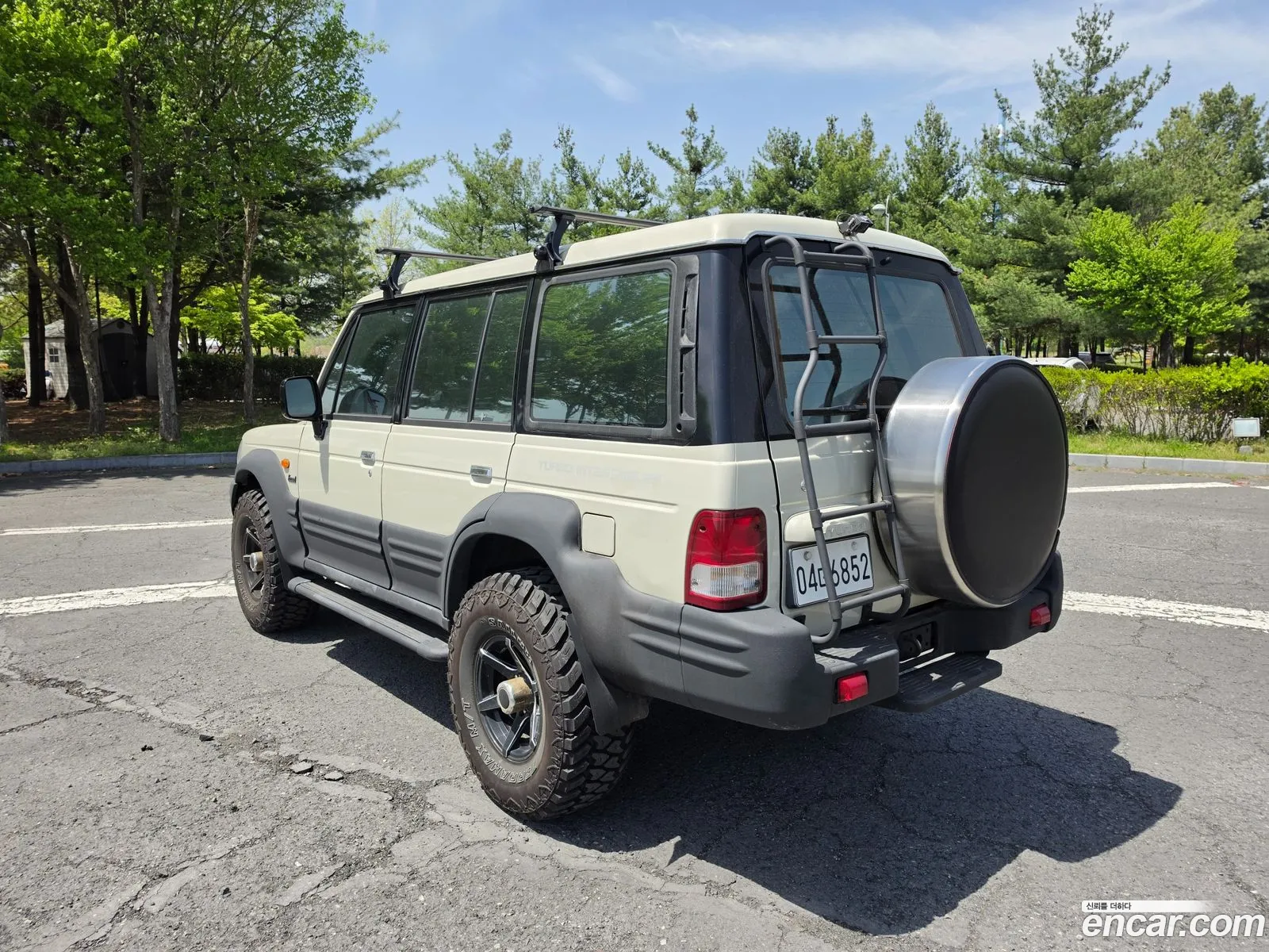 Hyundai Galloper II
