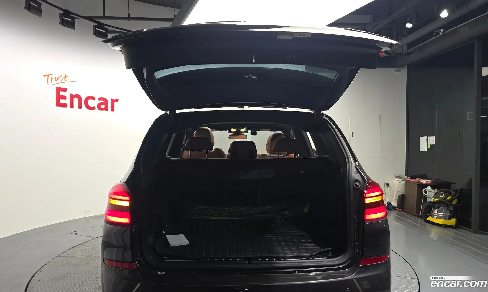 BMW X3 2020 — 18