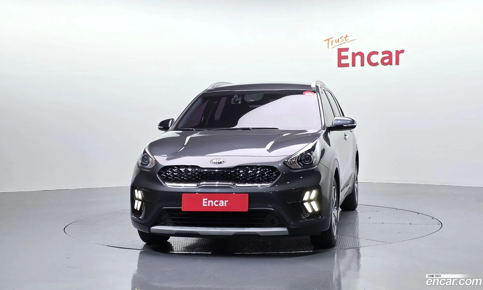 Kia Niro 2020 — 28