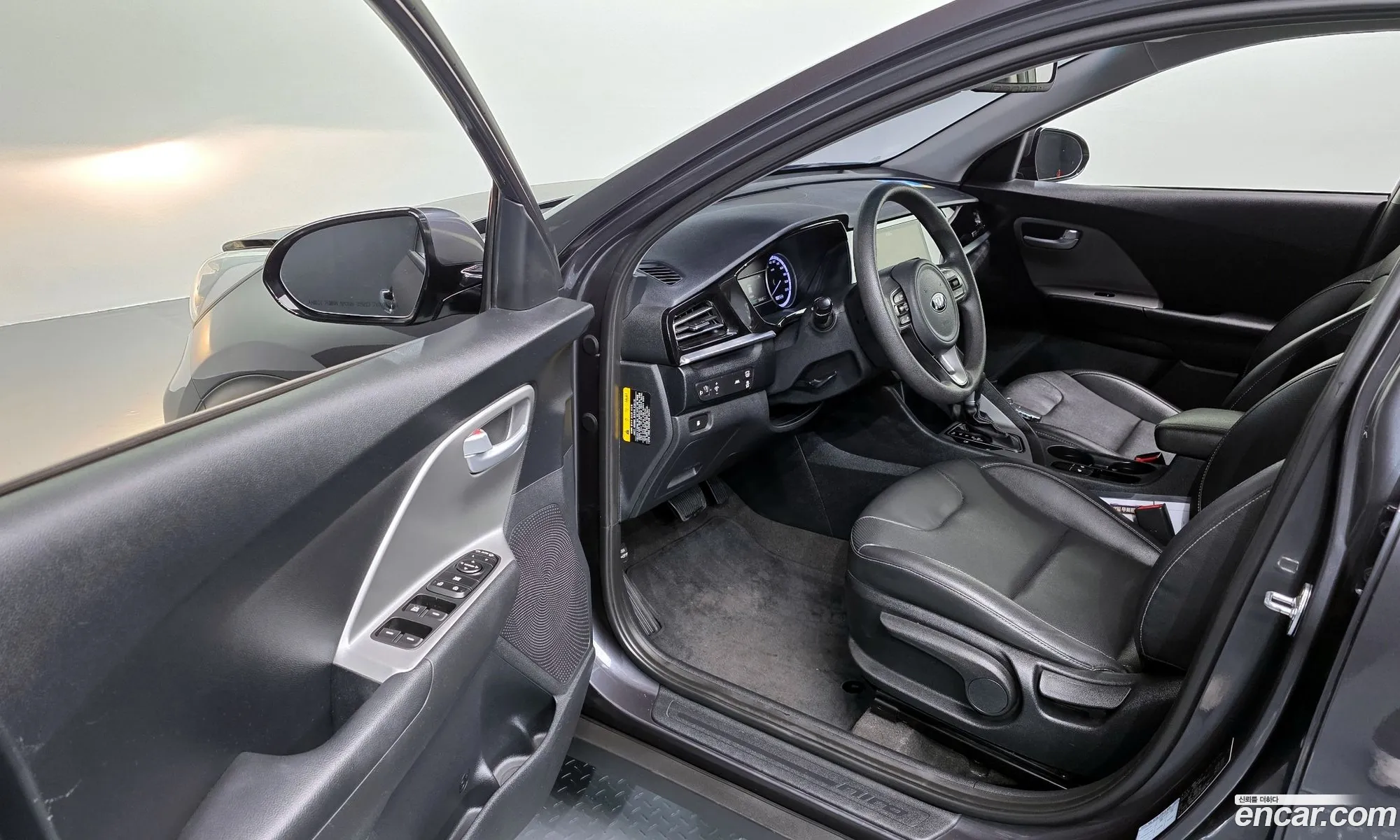 Kia Niro 2020 — 16