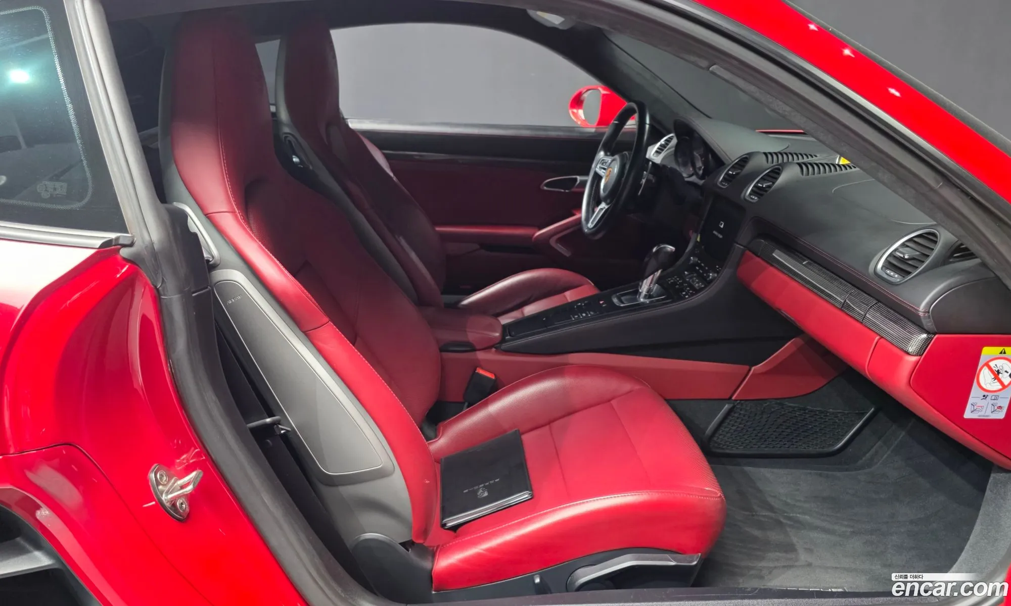Porsche 718 Cayman 2019 WP0AB2980KS278178 — 19