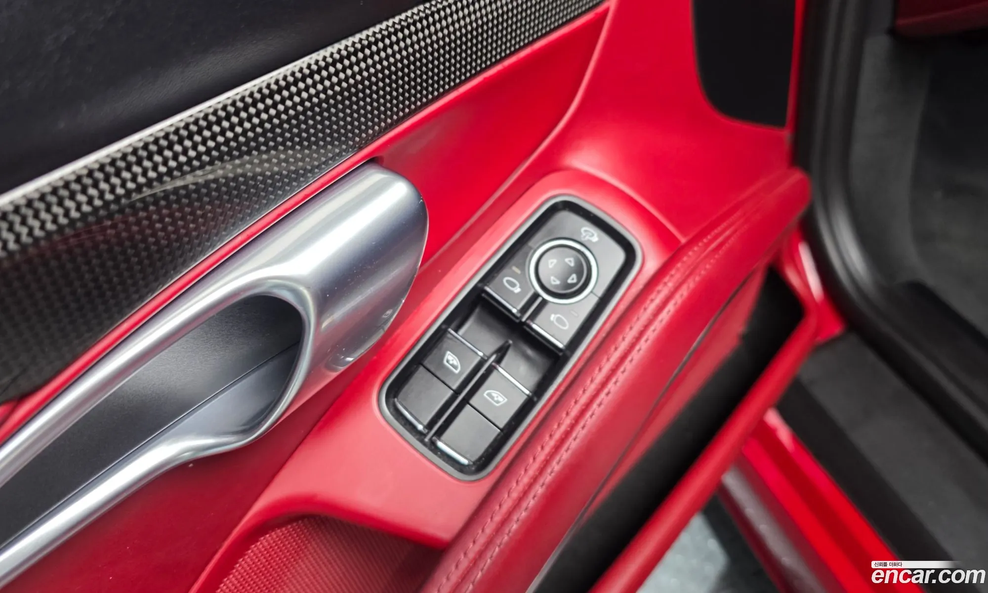 Porsche 718 Cayman 2019 WP0AB2980KS278178 — 34