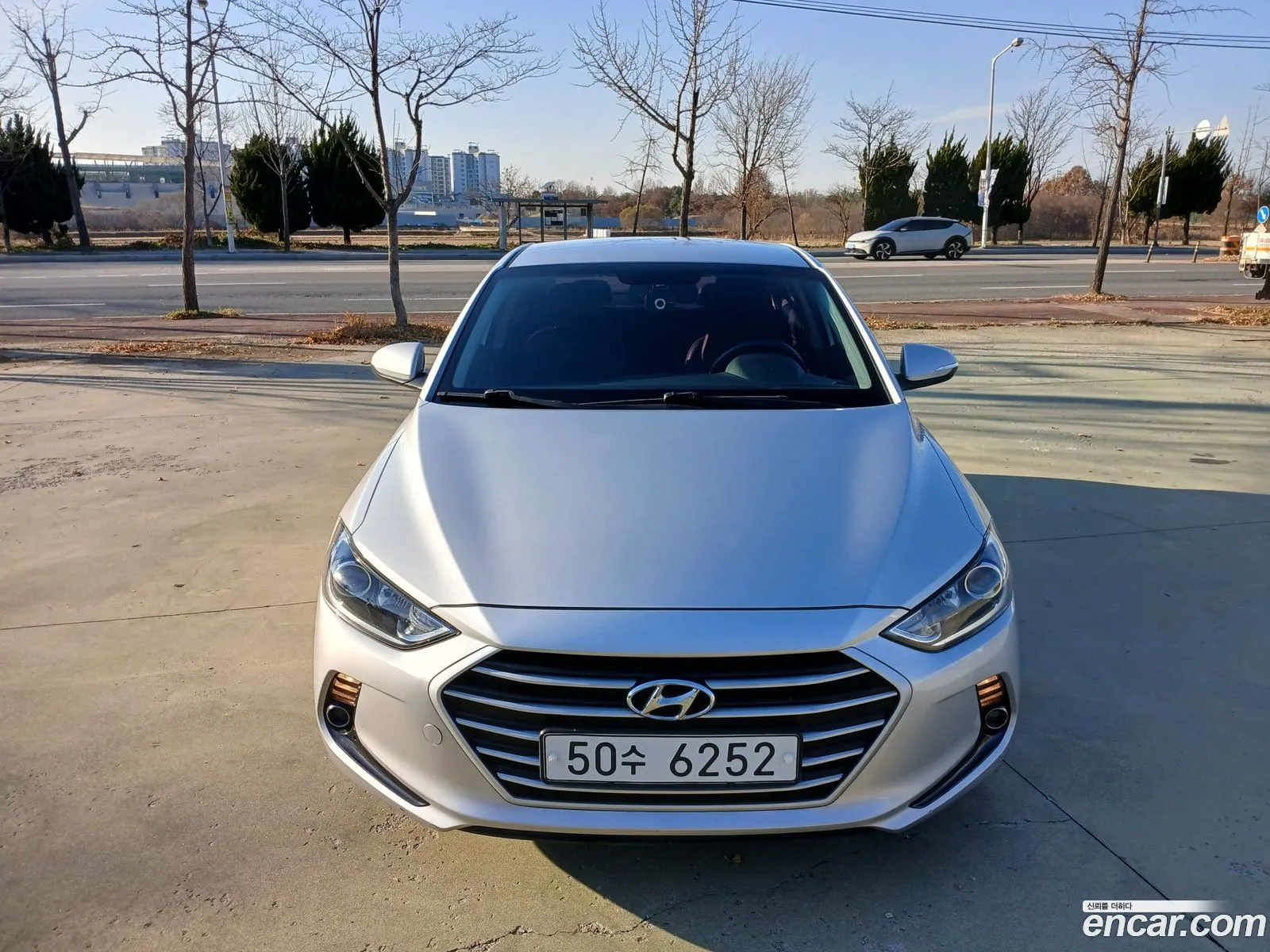 Hyundai Elantra AD 2016 — 2
