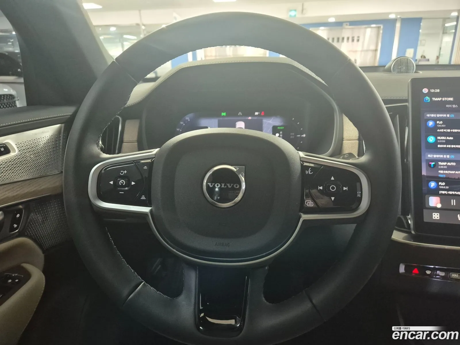 Volvo XC90 2025 — 4