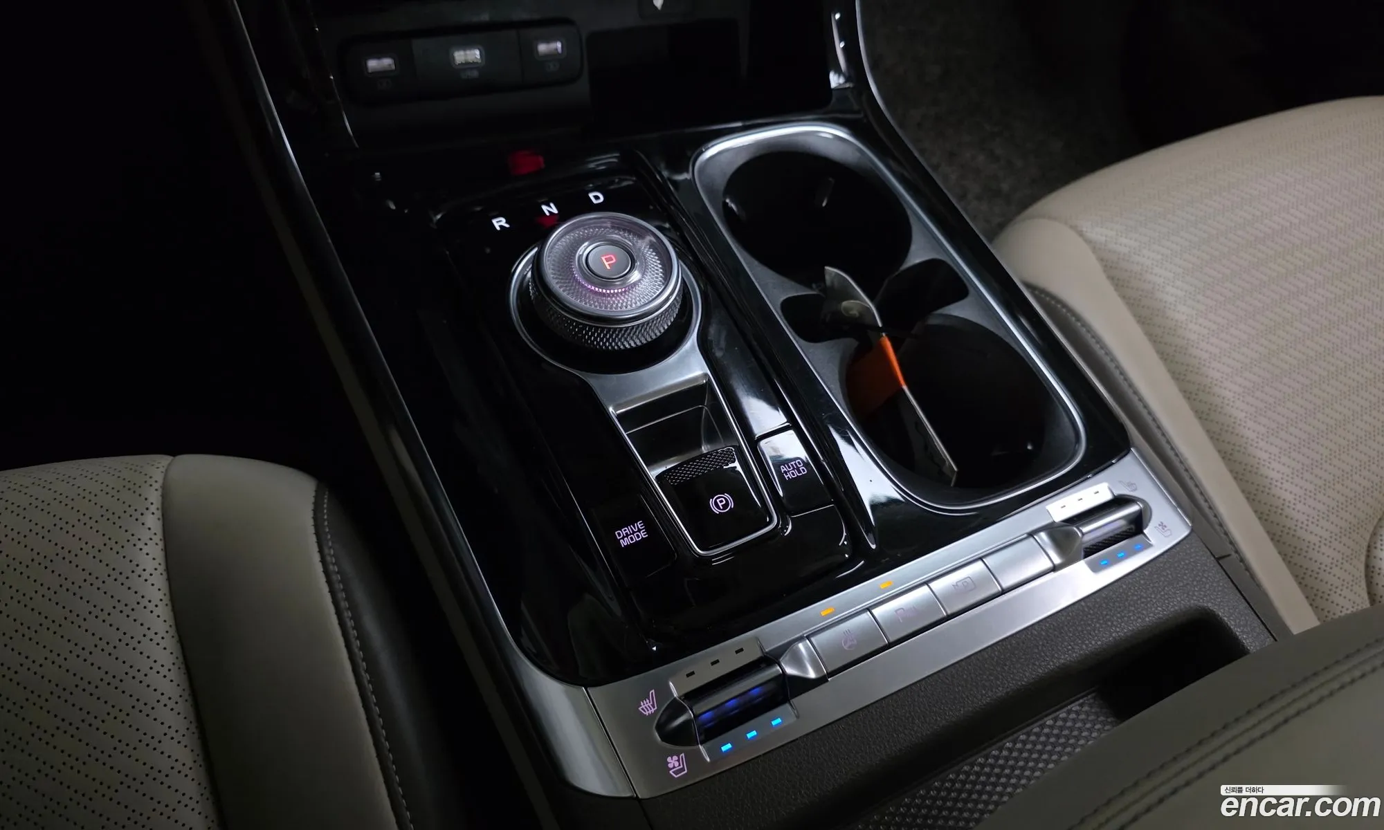 Kia Carnival 2021 — 5