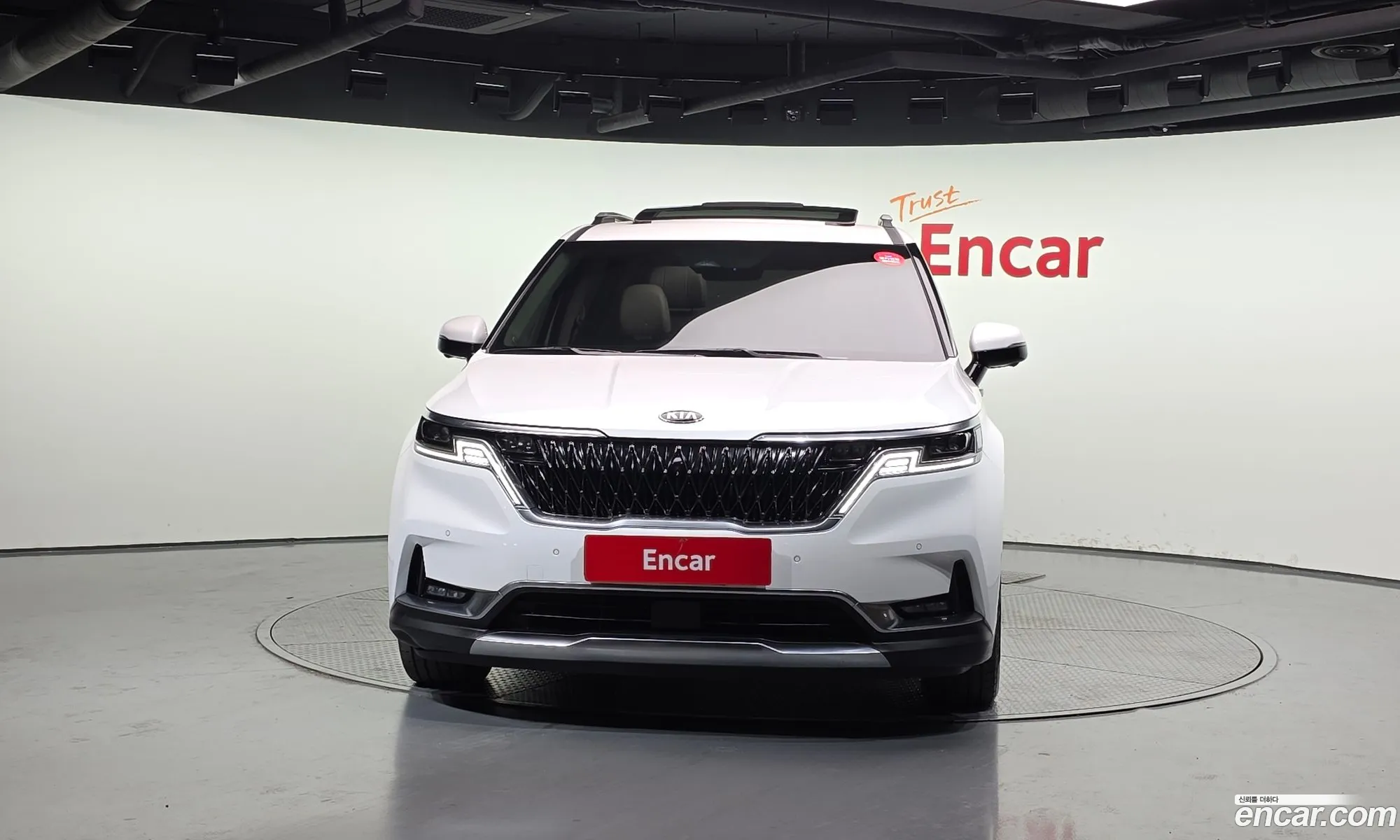 Kia Carnival 2021 — 25