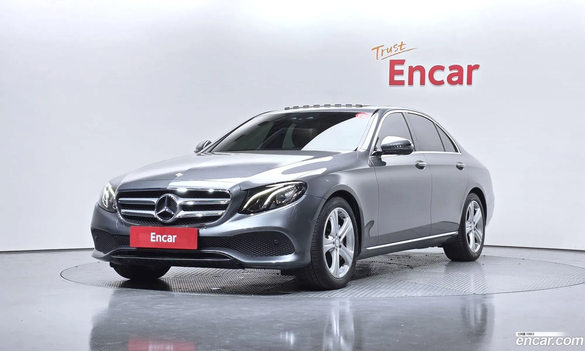 Mercedes-Benz E-Class W213 2016 WDDZF4CB0HA109287 — 19