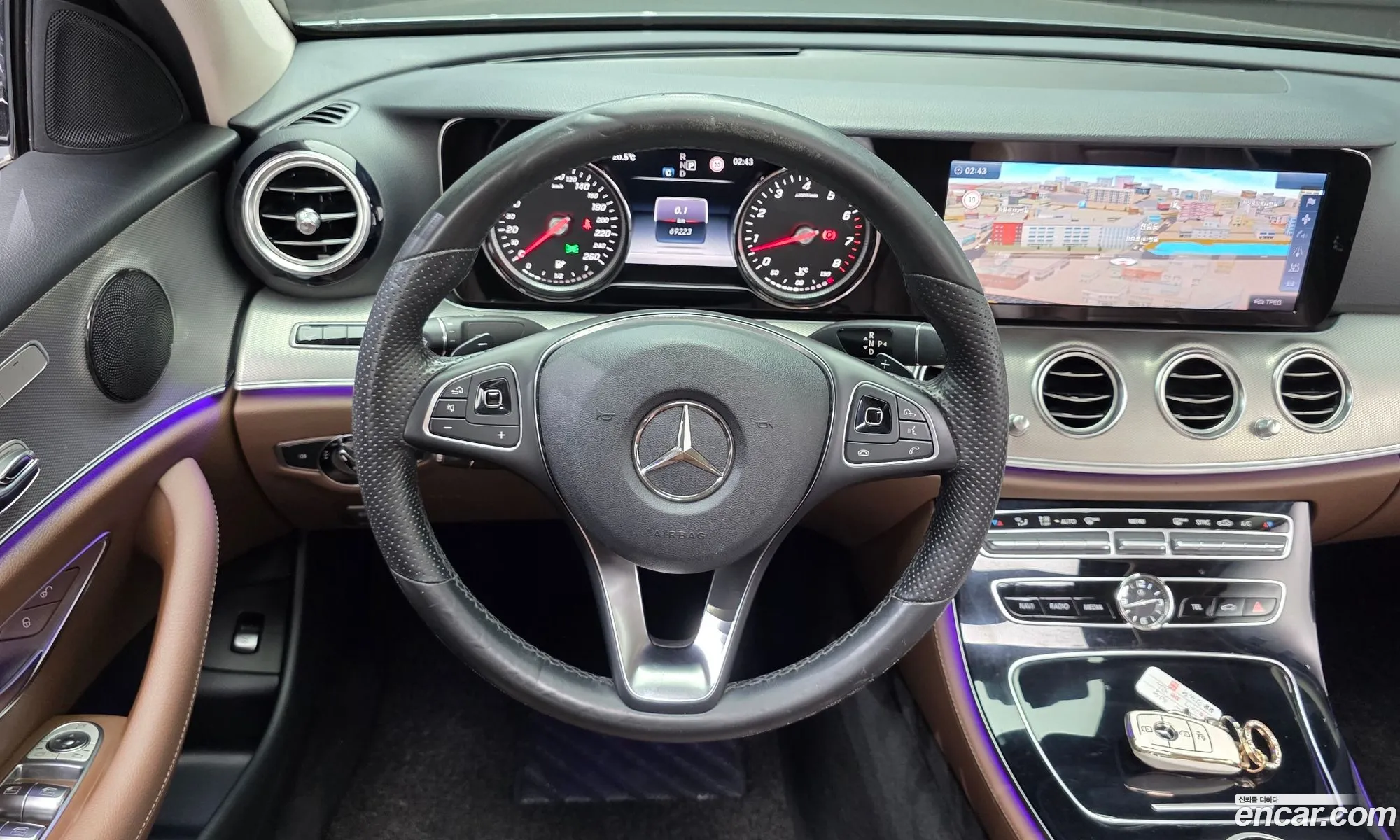 Mercedes-Benz E-Class W213 2016 WDDZF4CB0HA109287 — 3