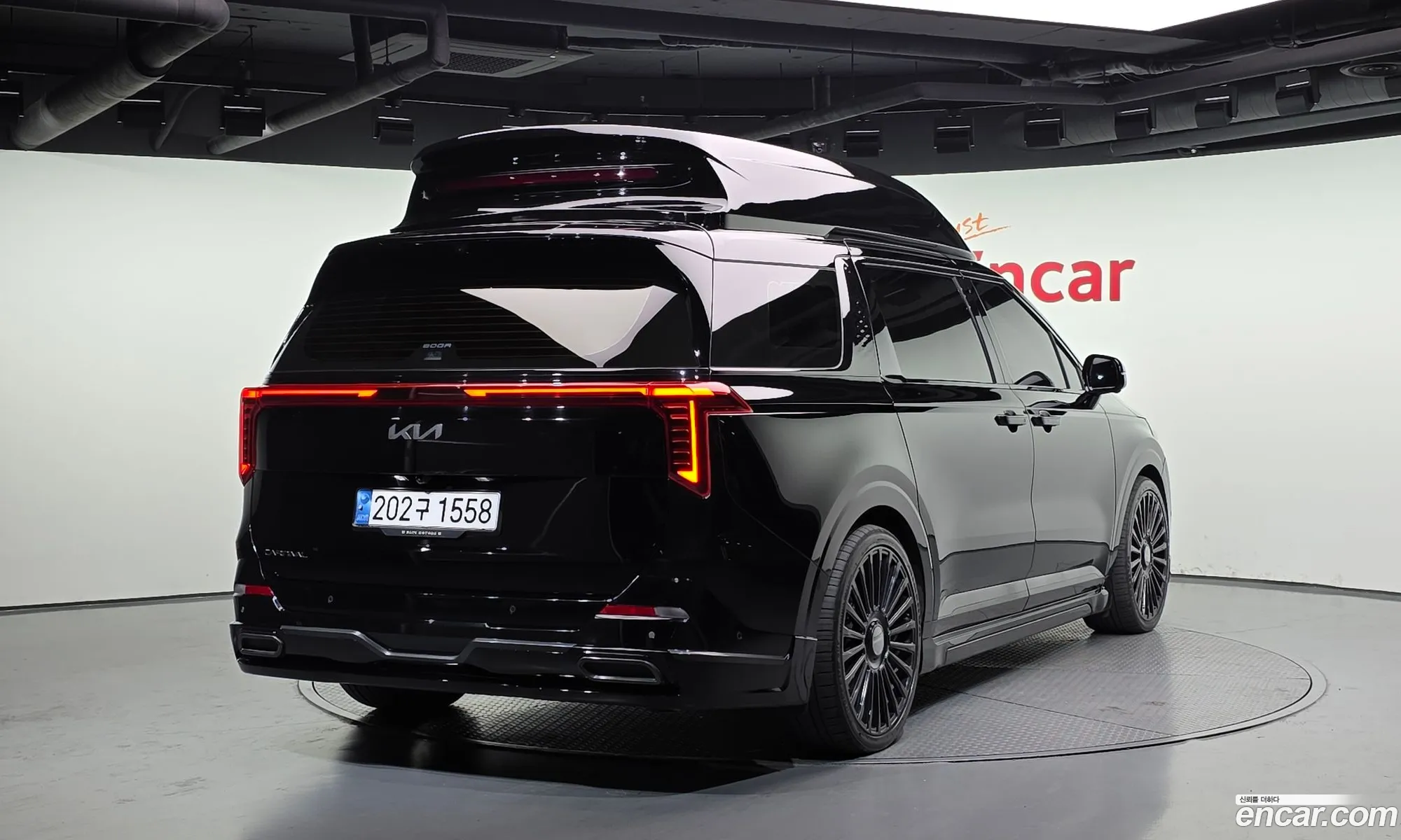 Kia Carnival 2024 — 3