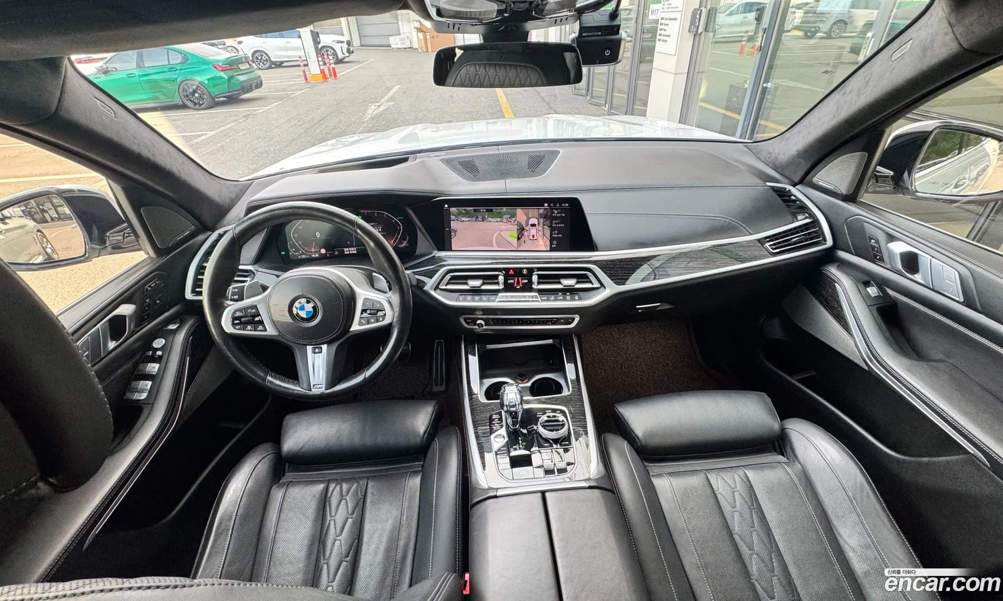 BMW X7 2021 — 18