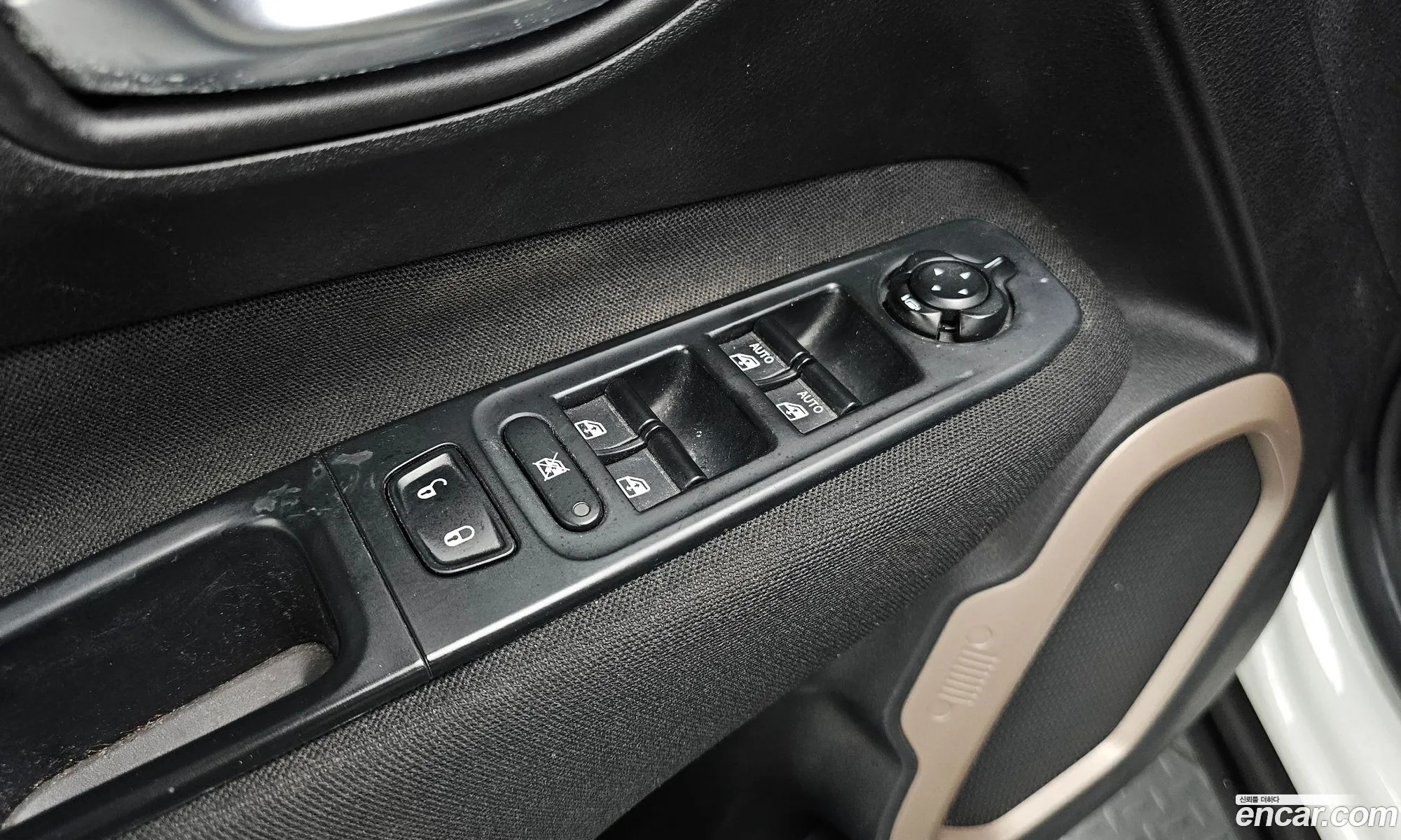 Jeep Renegade 2016 1C4BU0000GPD48444 — 20