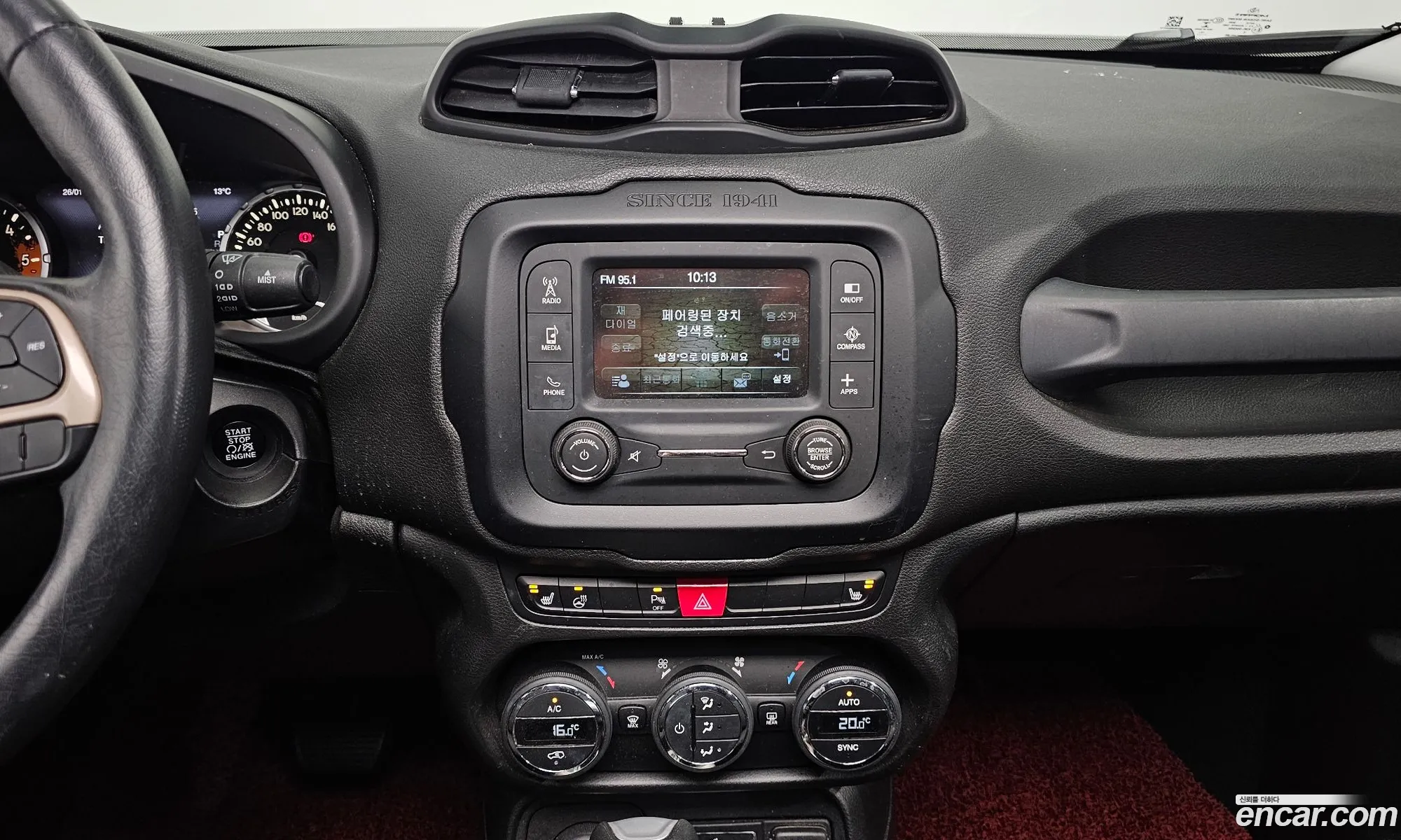 Jeep Renegade 2016 1C4BU0000GPD48444 — 13