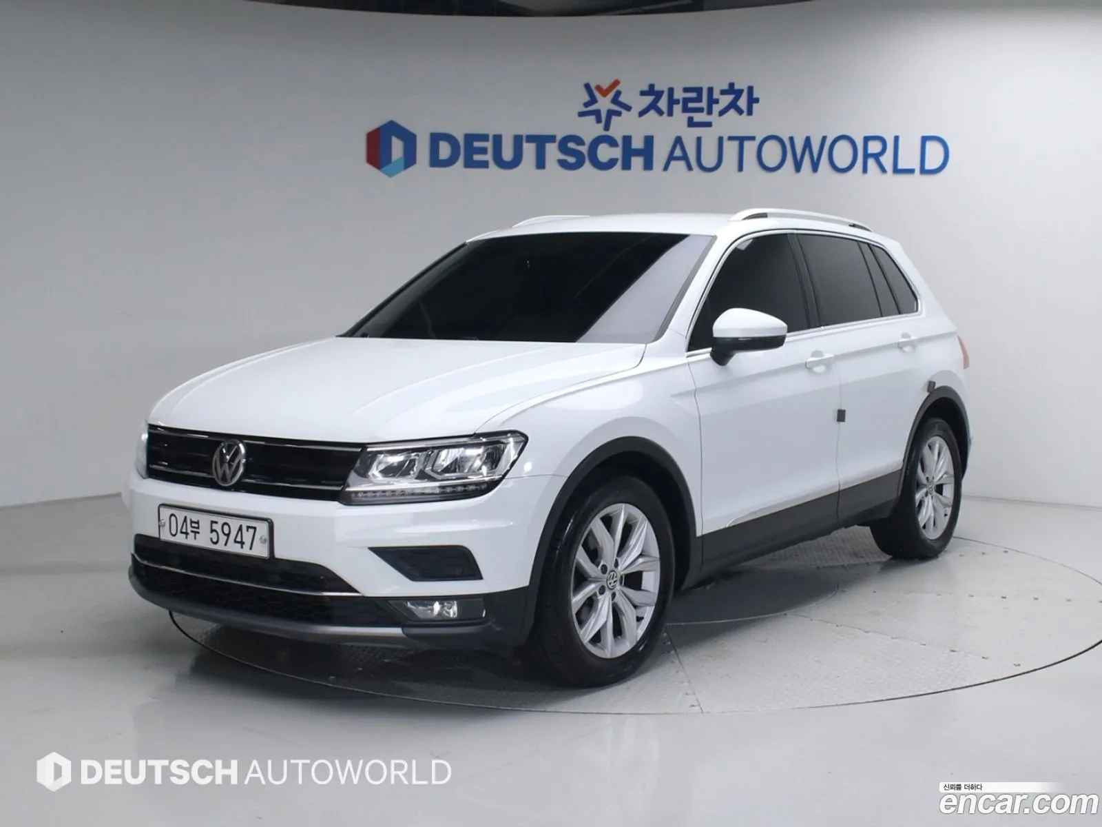 Volkswagen Tiguan 2018 — 18
