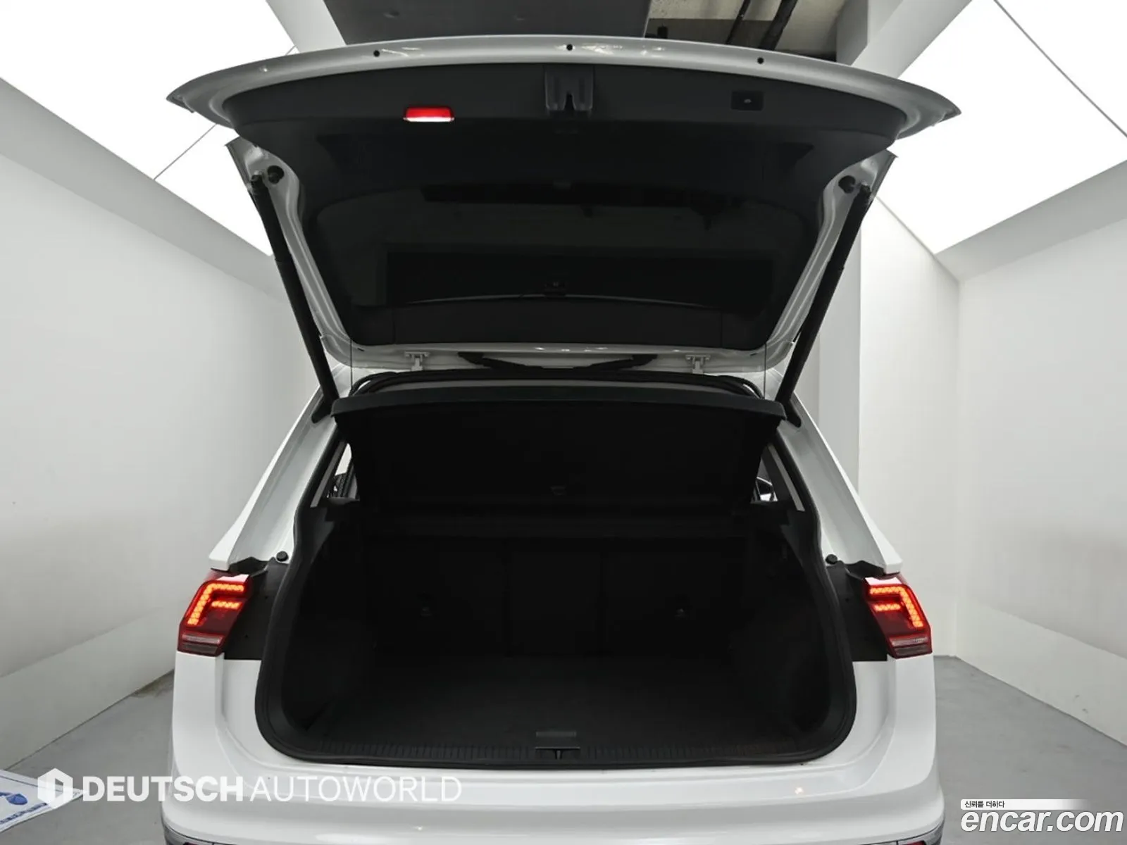 Volkswagen Tiguan 2018 — 13