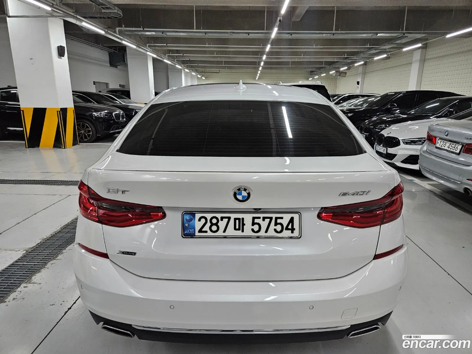 BMW 6 Series GT 2021 — 2