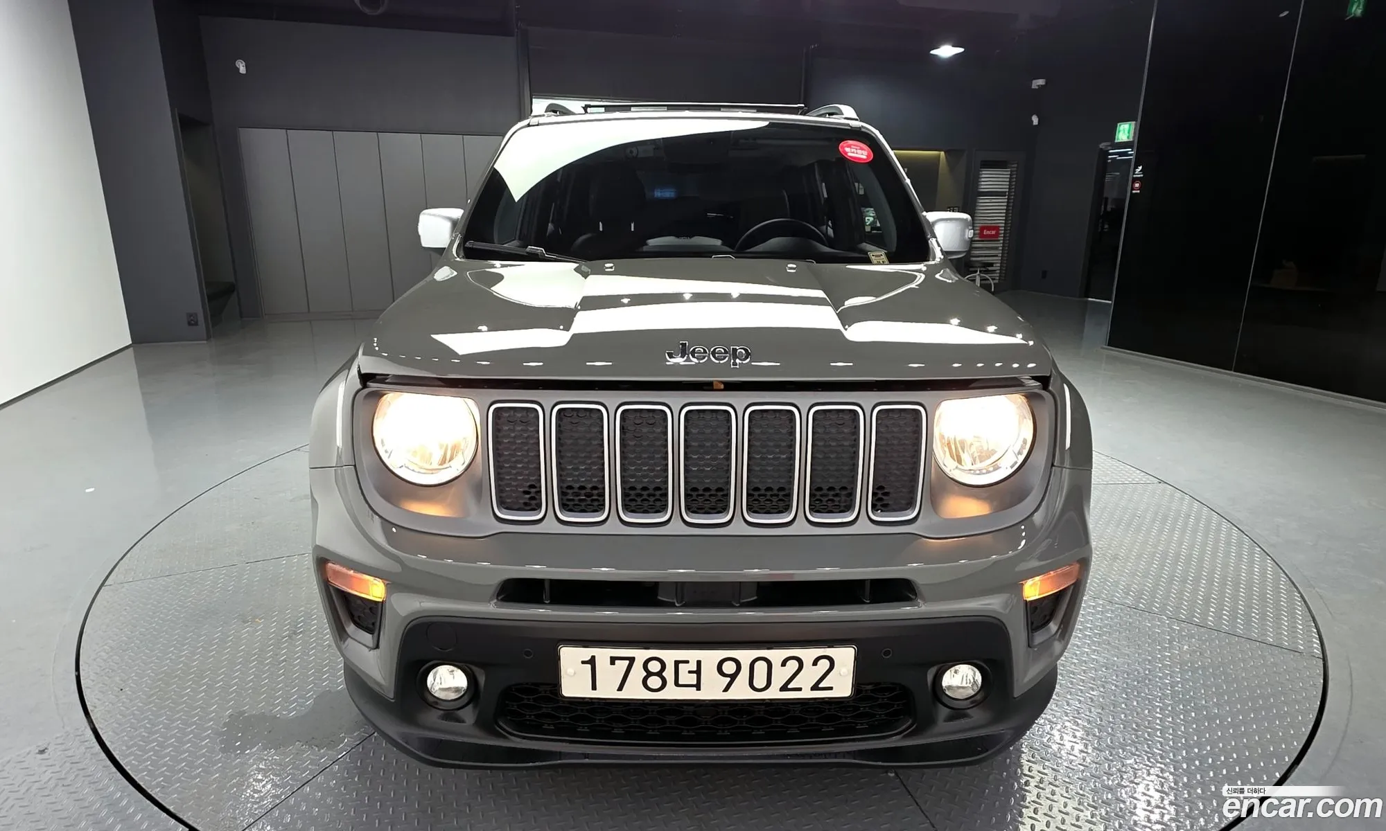 Jeep Renegade 2022 — 30