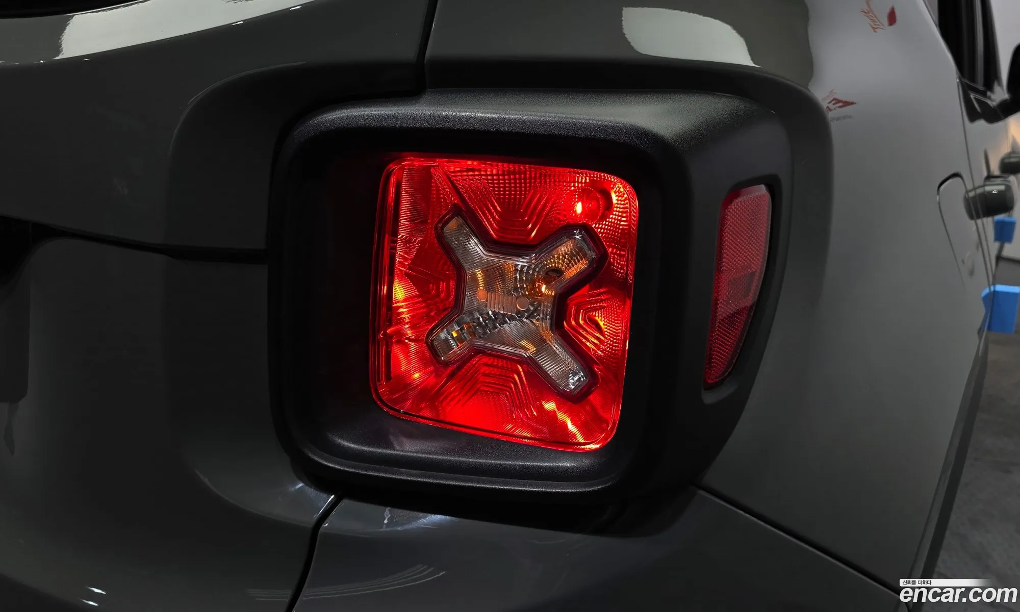 Jeep Renegade 2022 — 21