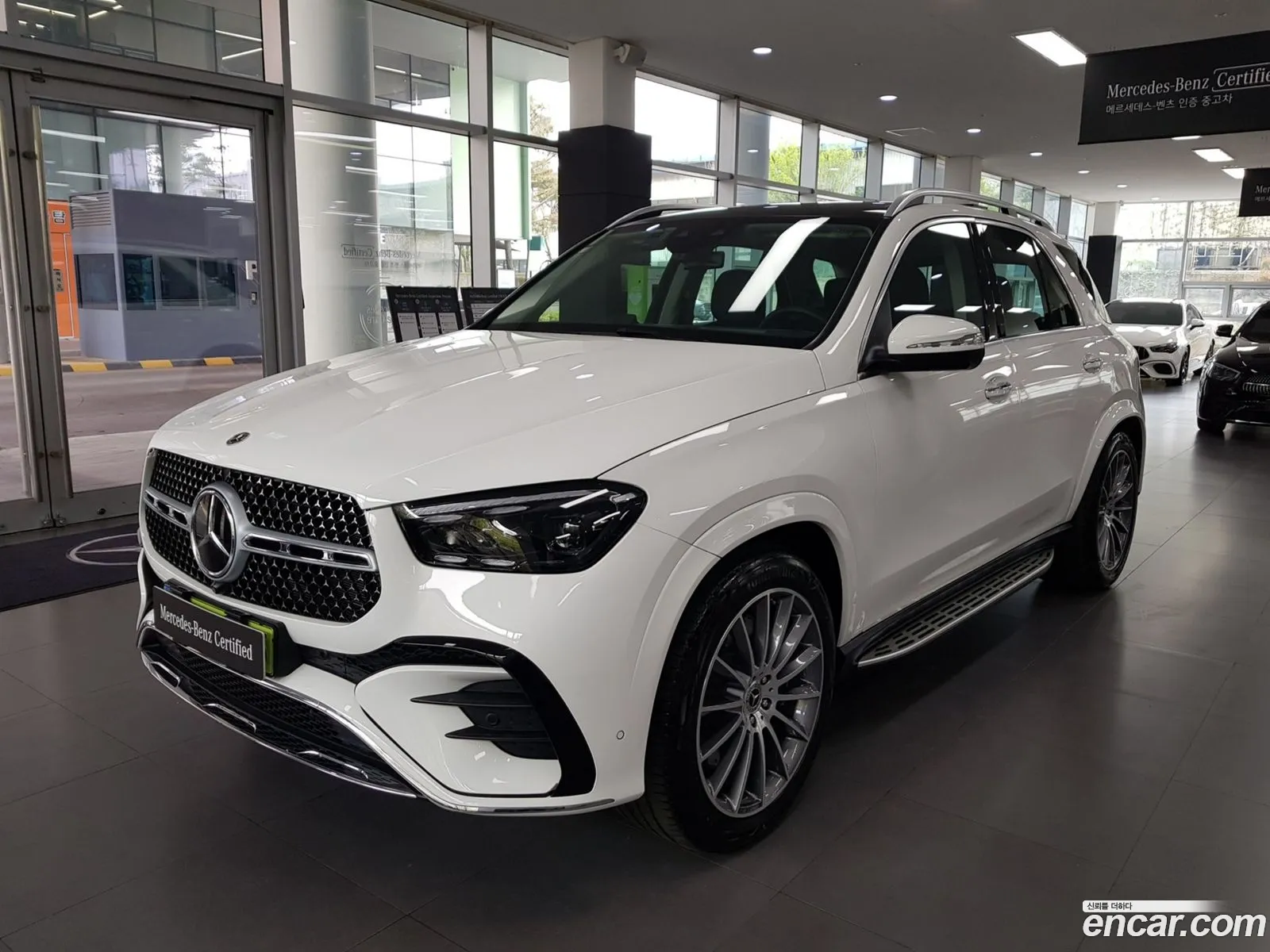 Mercedes-Benz GLE-Class W167 2025 — 12