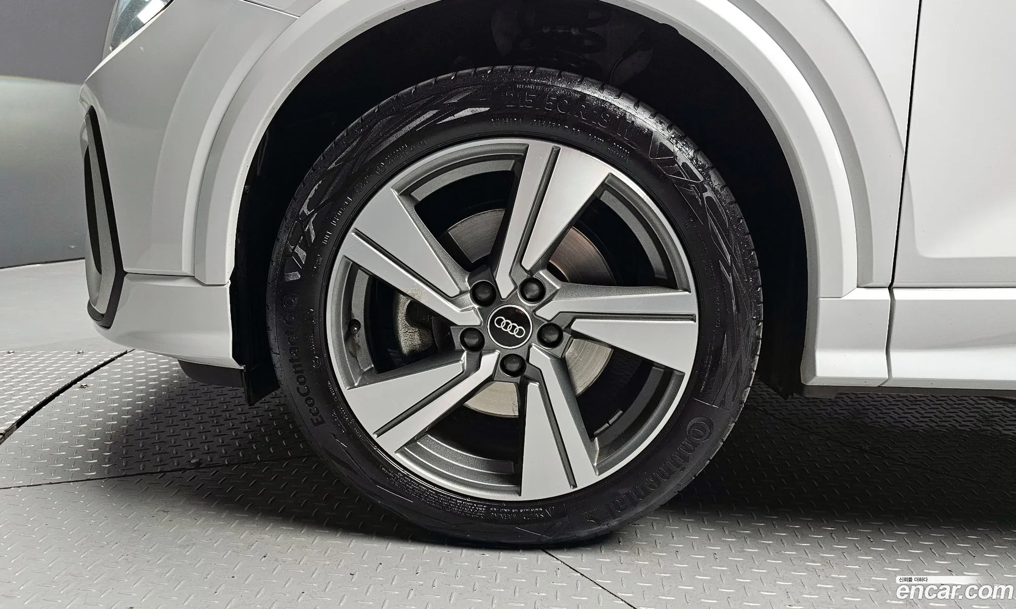 Audi Q2 2023 — 24