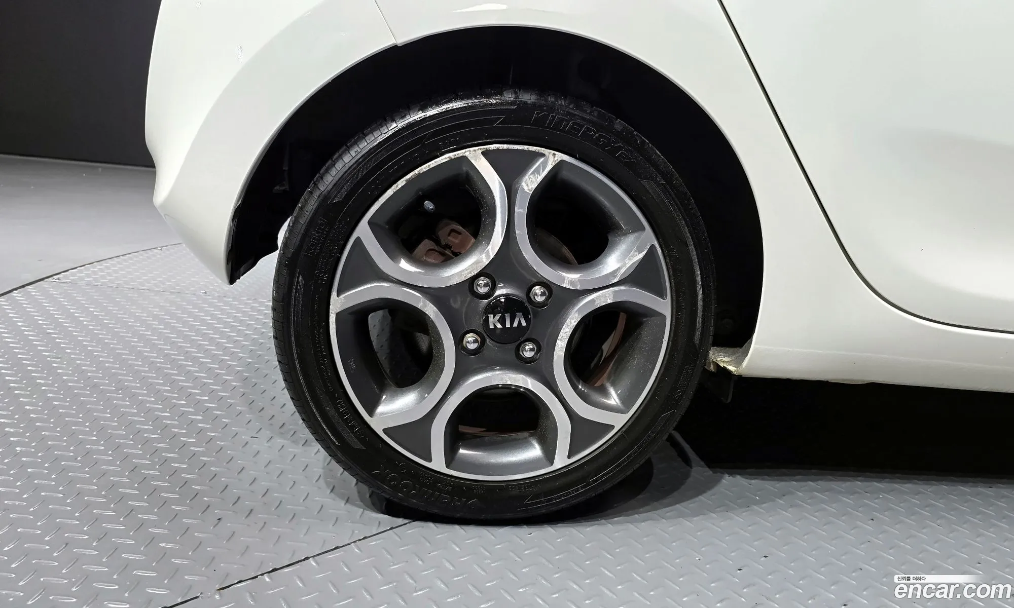 Kia Morning 2014 — 18