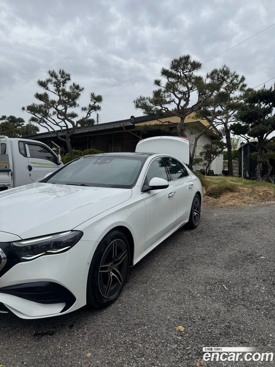 Mercedes-Benz E-Class W214 2024 — 16