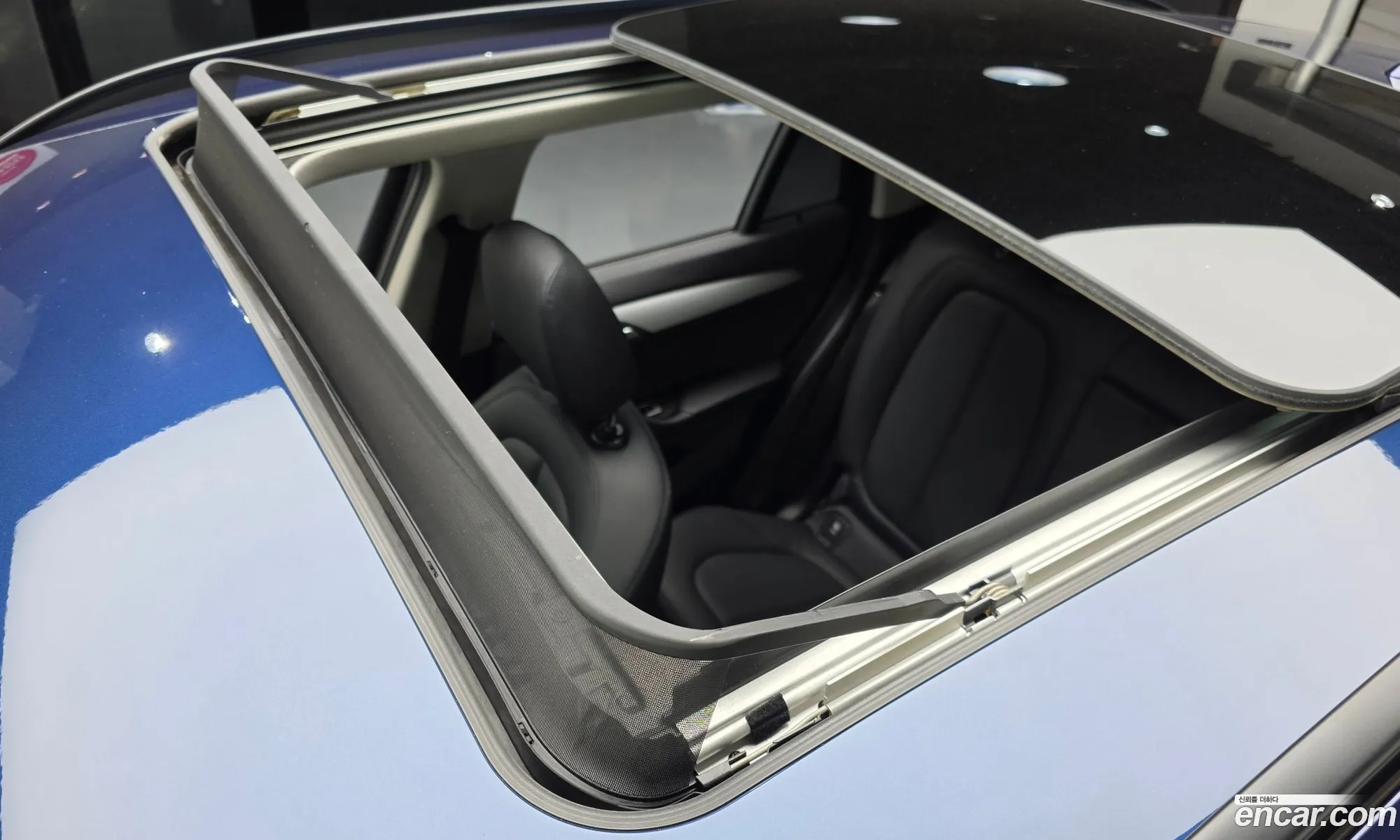 BMW X1 2018 WBAJJ1106JEF61538 — 18