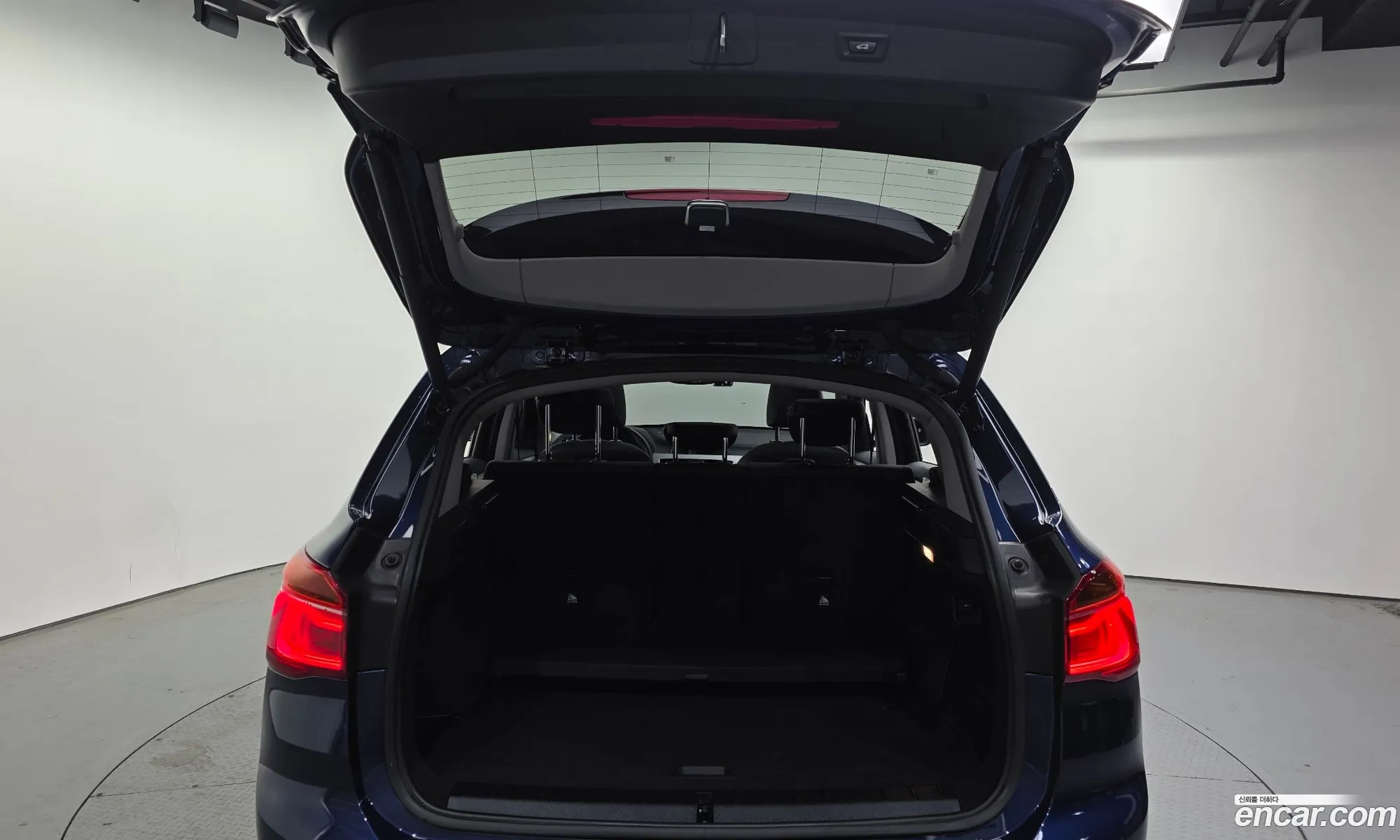 BMW X1 2018 WBAJJ1106JEF61538 — 16