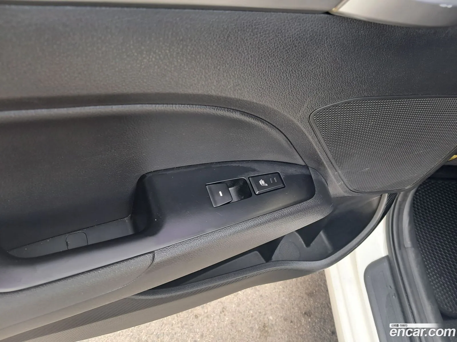 Hyundai Elantra AD 2015 — 7
