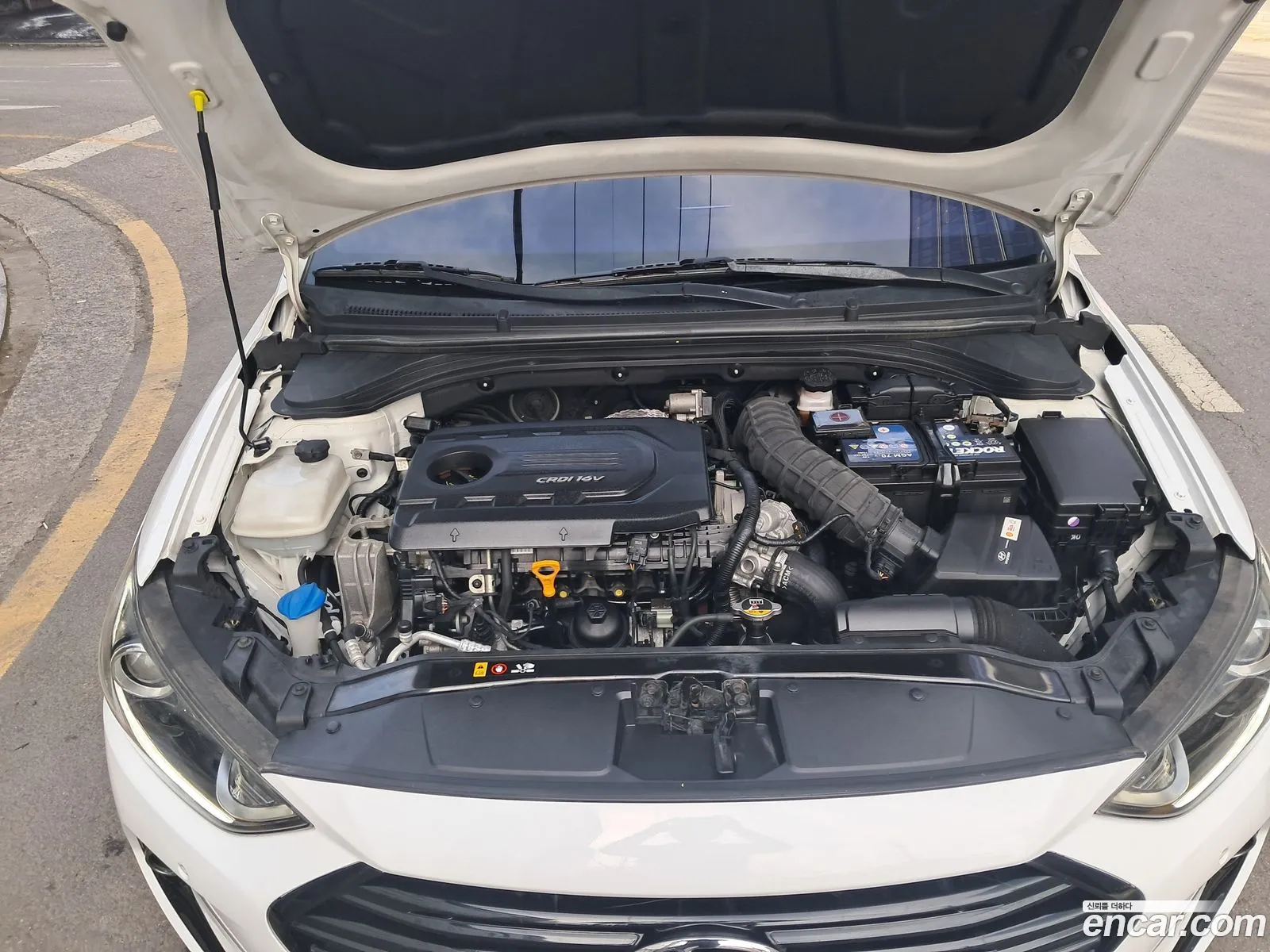 Hyundai Elantra AD 2015 — 20