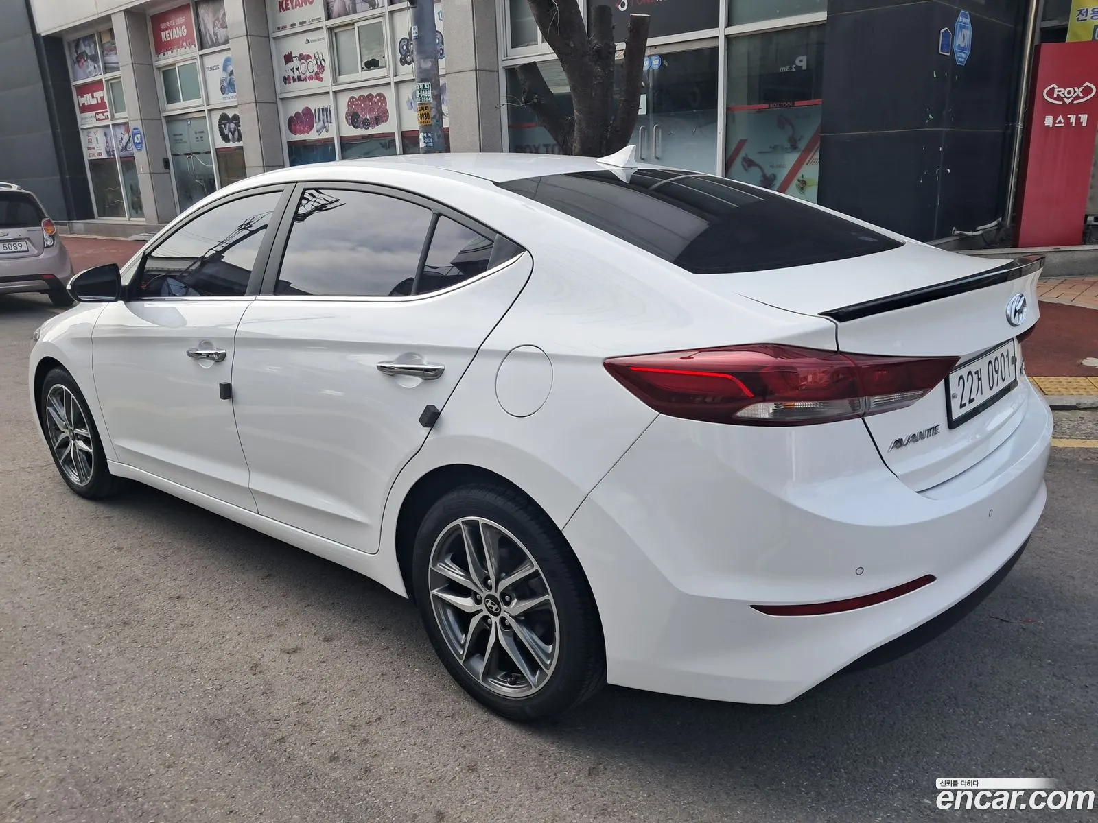 Hyundai Elantra AD 2015 — 15