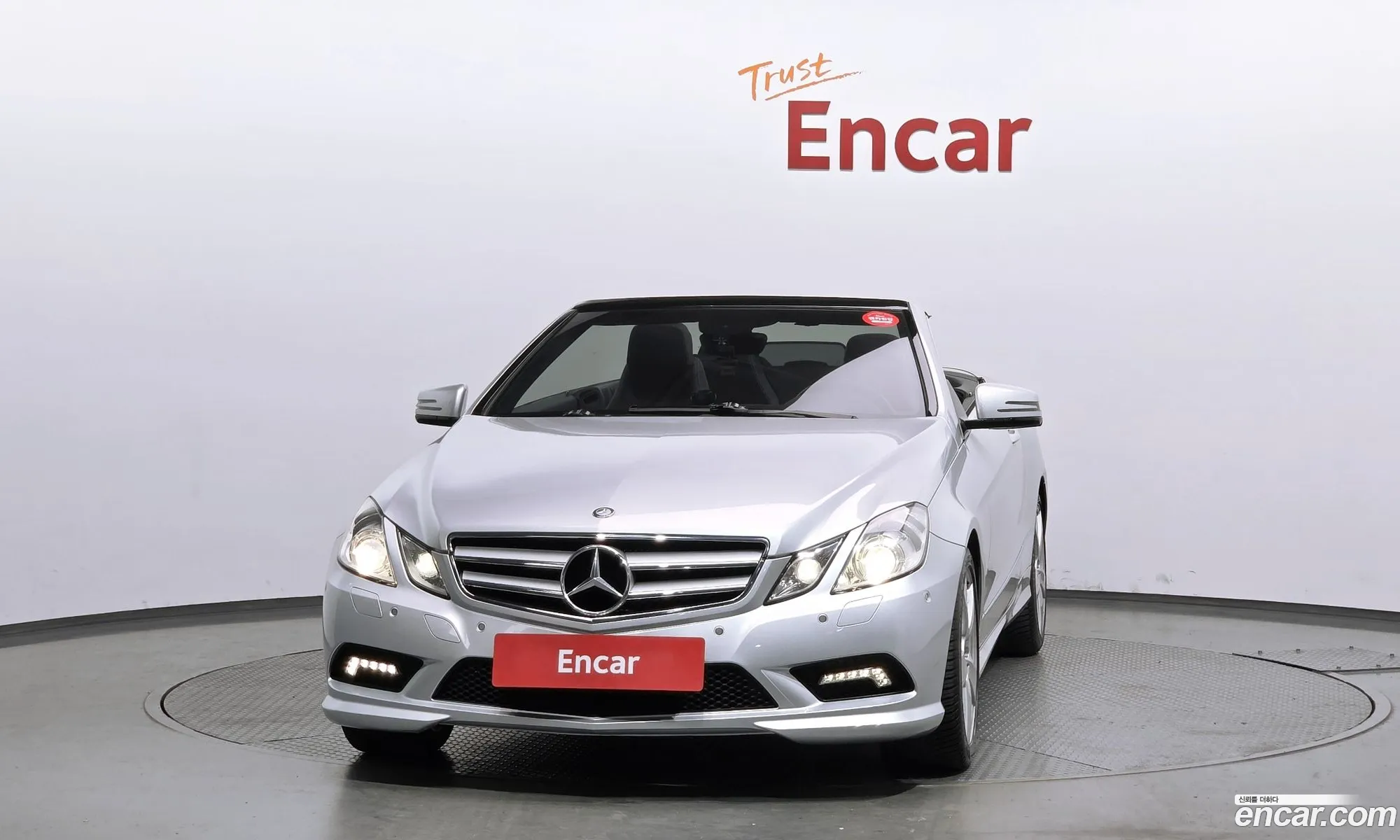 Mercedes-Benz E-Class W212 2010 WDDKK5GF2AF044788 — 4