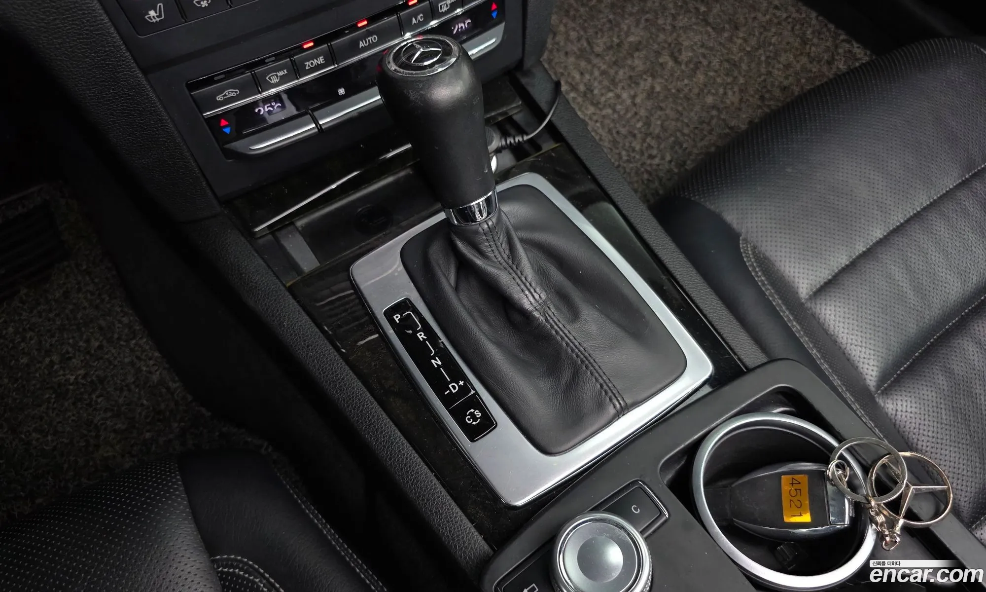 Mercedes-Benz E-Class W212 2010 WDDKK5GF2AF044788 — 19