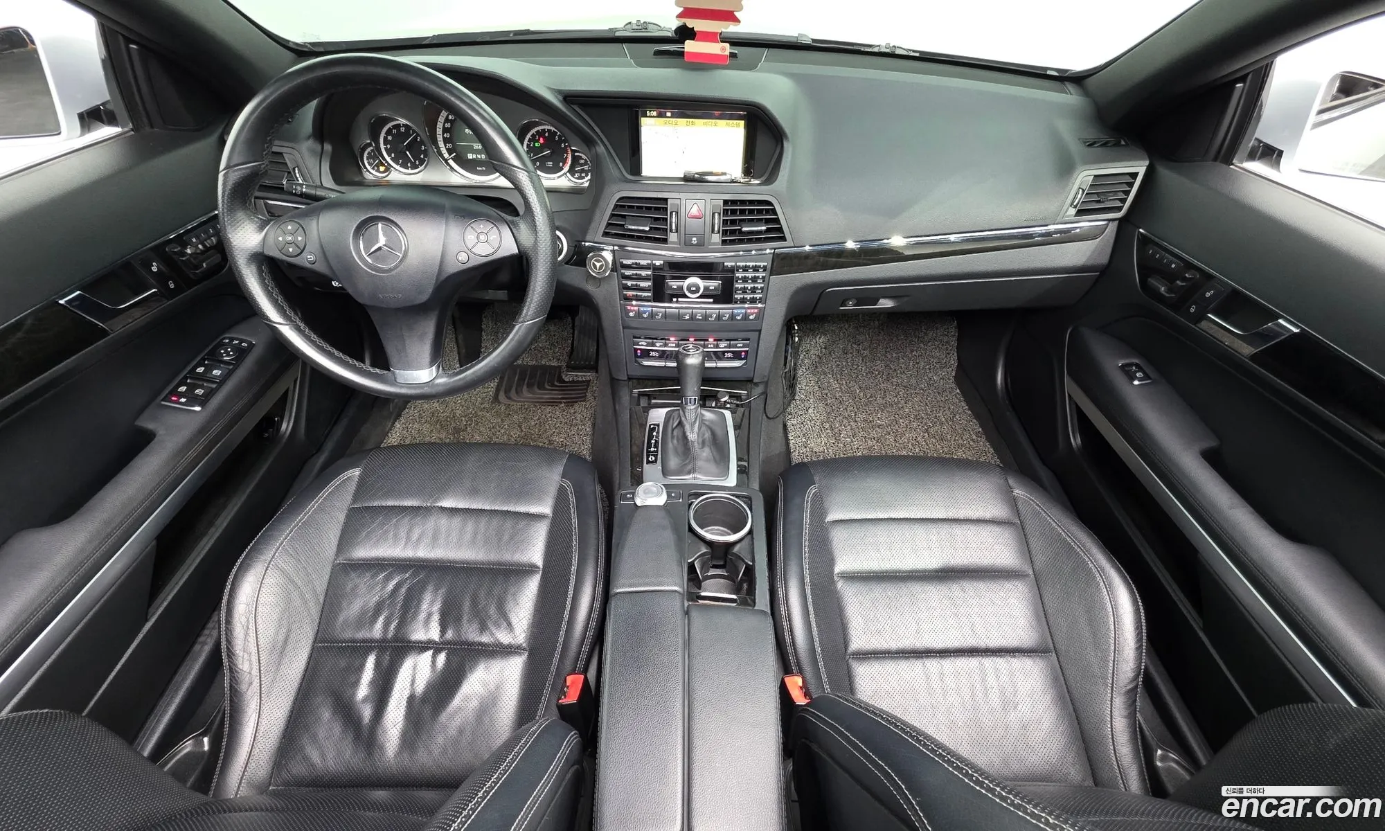 Mercedes-Benz E-Class W212 2010 WDDKK5GF2AF044788 — 17