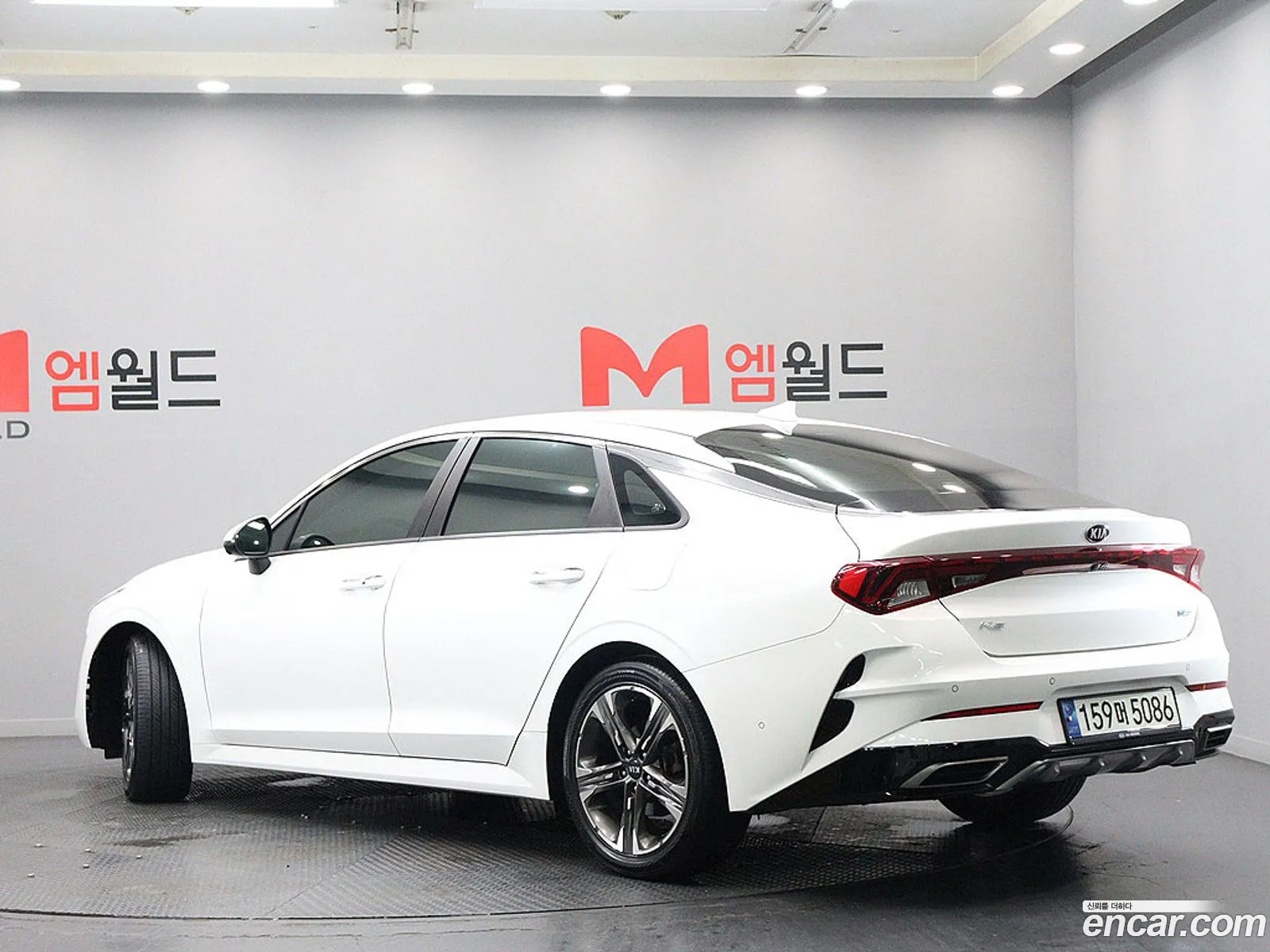 Kia K5 Hybrid 2021 — 14
