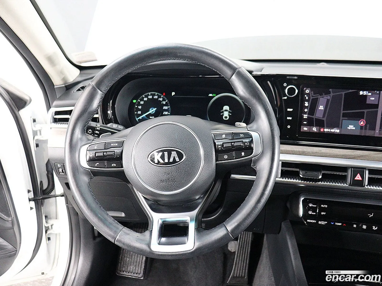 Kia K5 Hybrid 2021 — 5