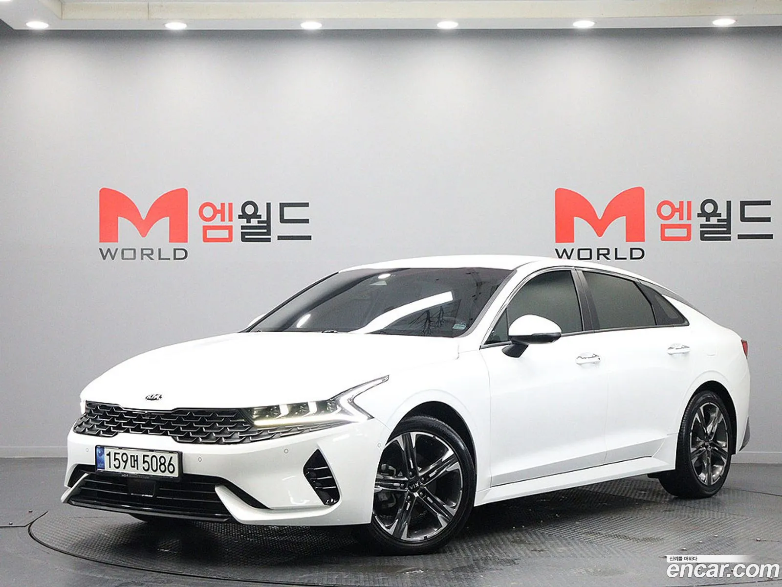 Kia K5 Hybrid 2021 — 16