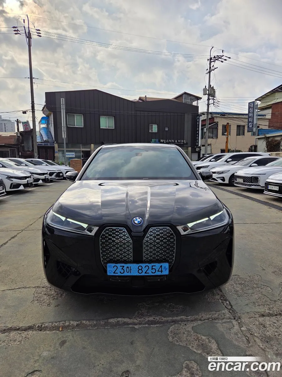 BMW iX 2024 — 3