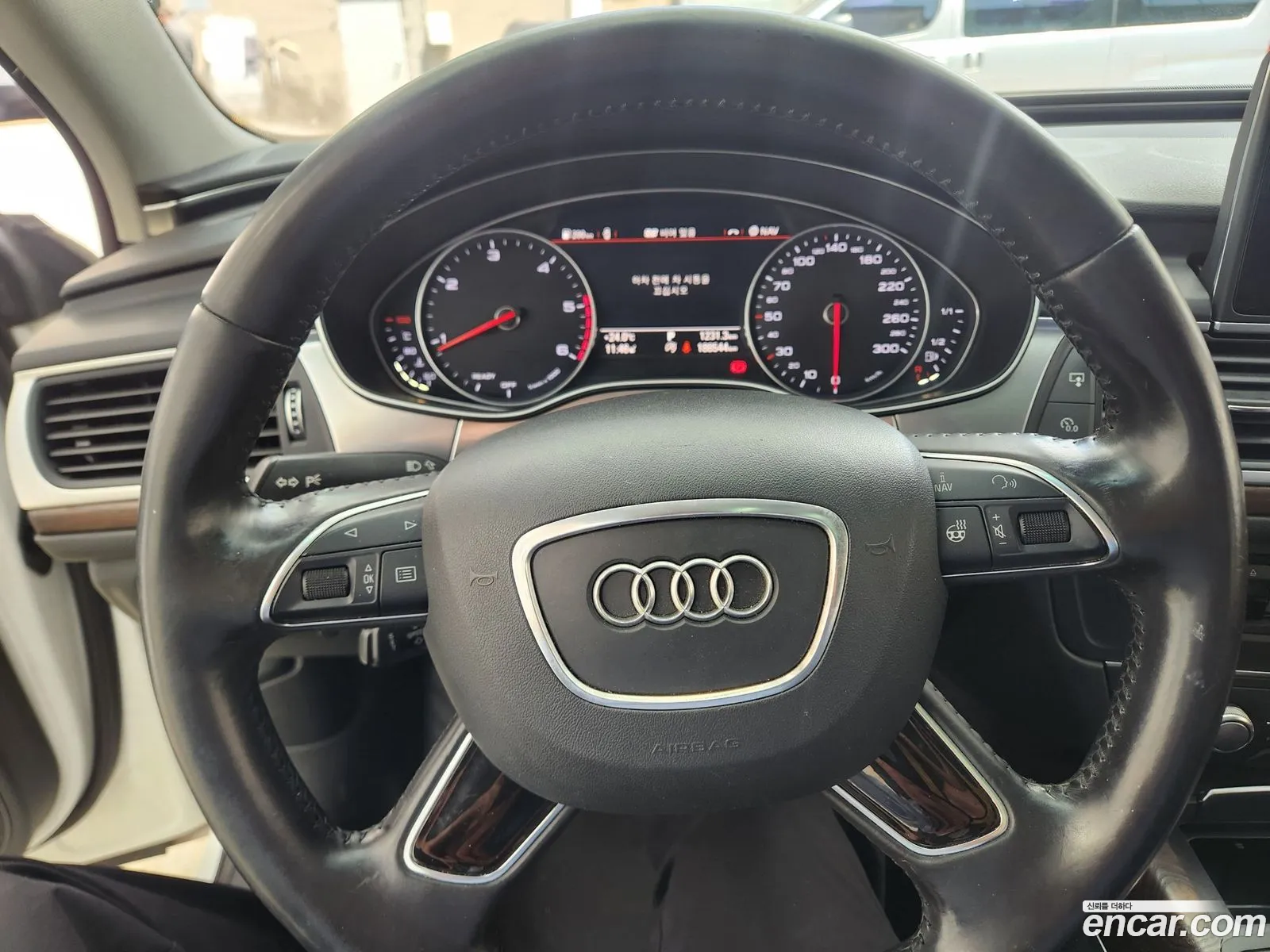 Audi A6 2015 — 8