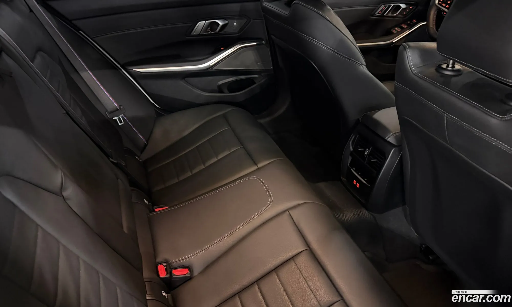 BMW 3 Series 2025 — 7