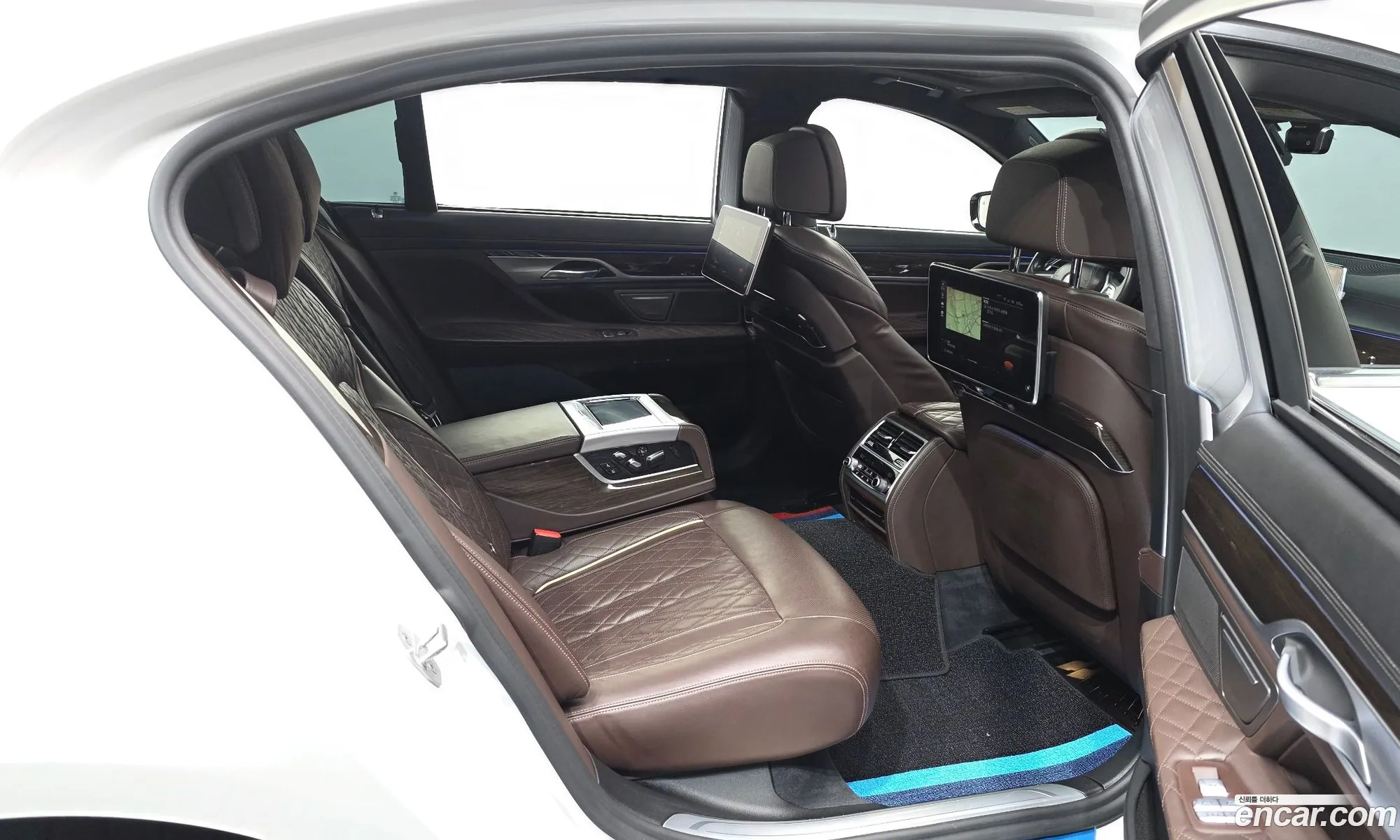 BMW 7 Series 2020 — 6